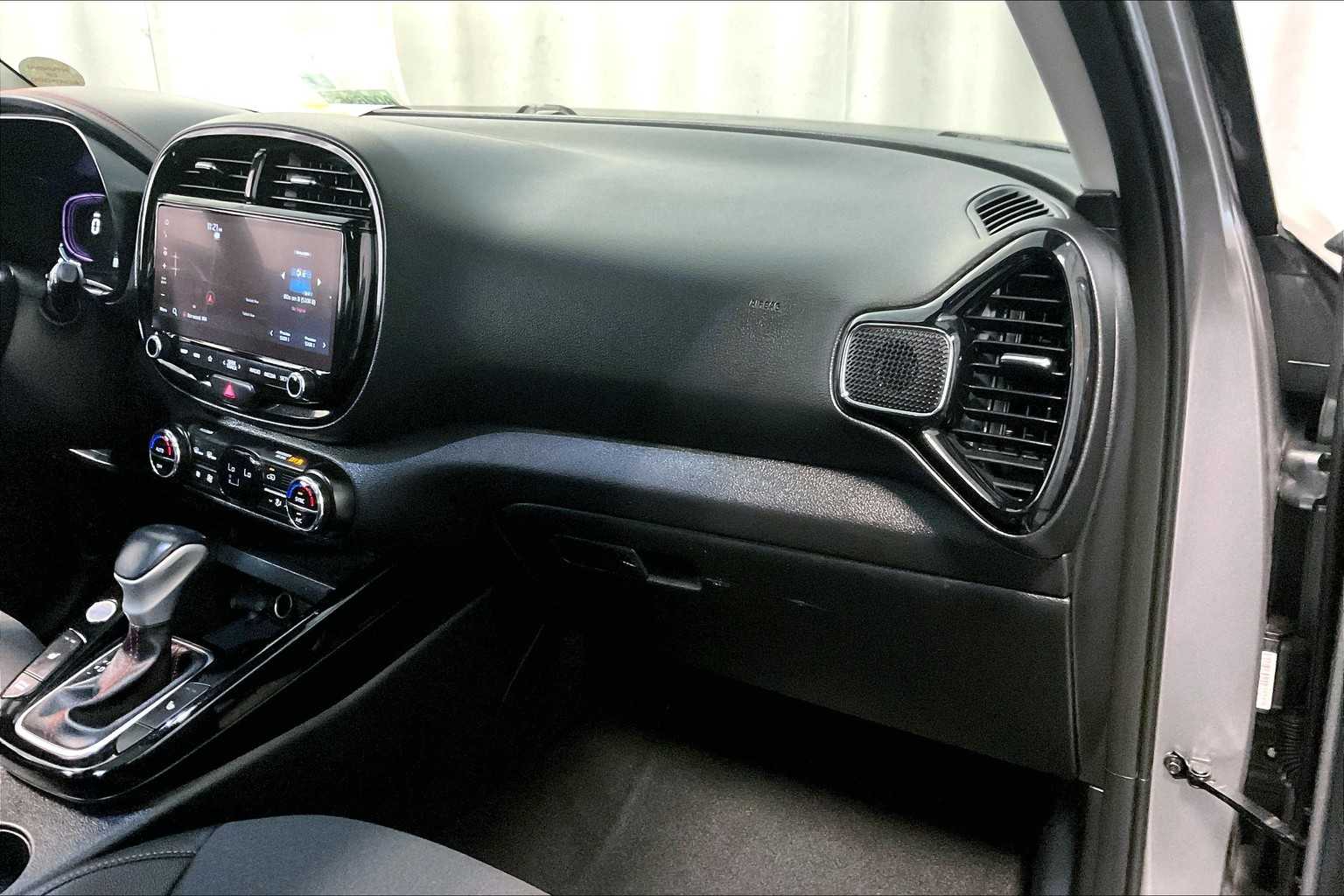 2023 Kia Soul GT-Line - Photo 13