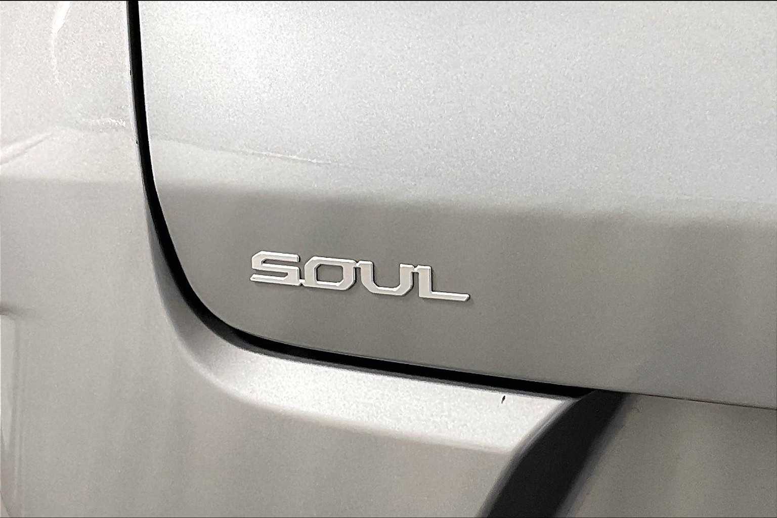 2023 Kia Soul GT-Line - Photo 29
