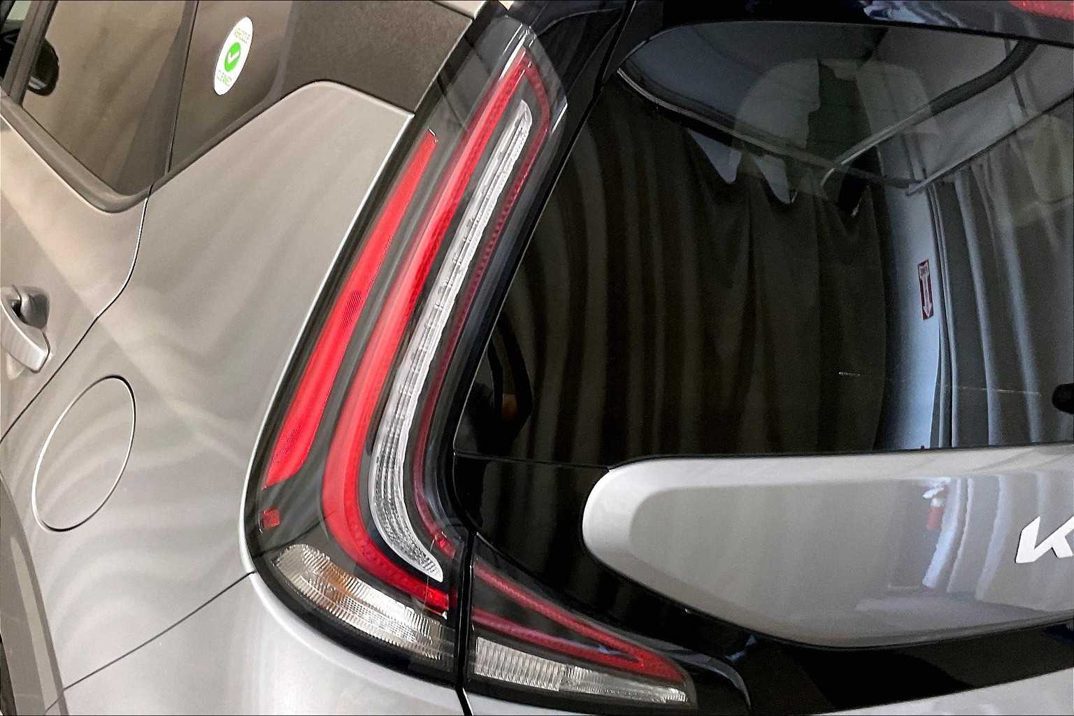 2023 Kia Soul GT-Line - Photo 34
