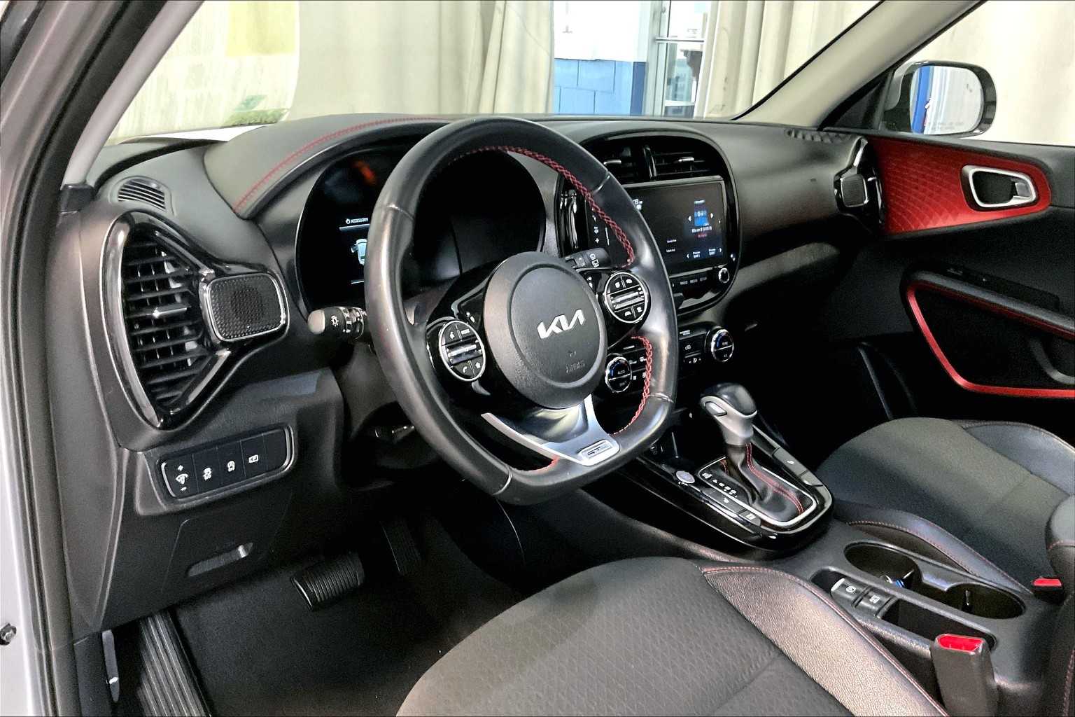 2023 Kia Soul GT-Line - Photo 8