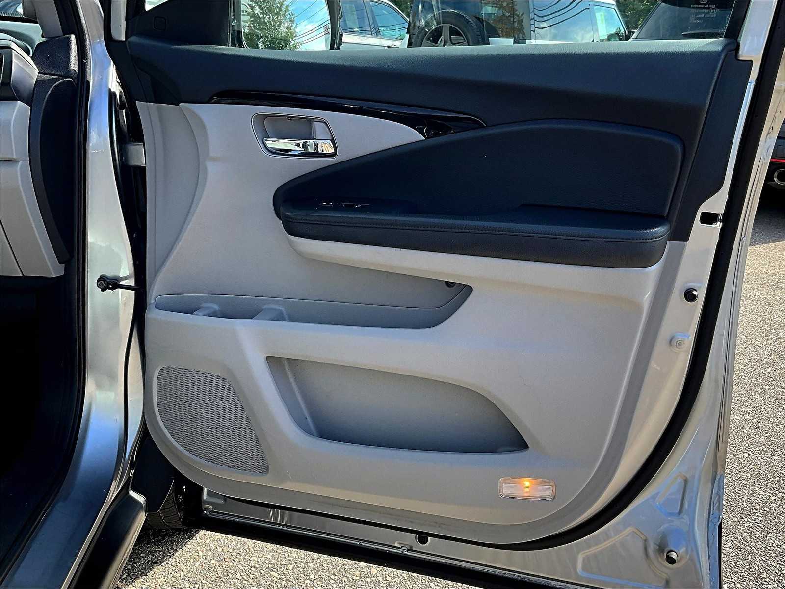 2020 Honda Pilot Elite - Photo 12