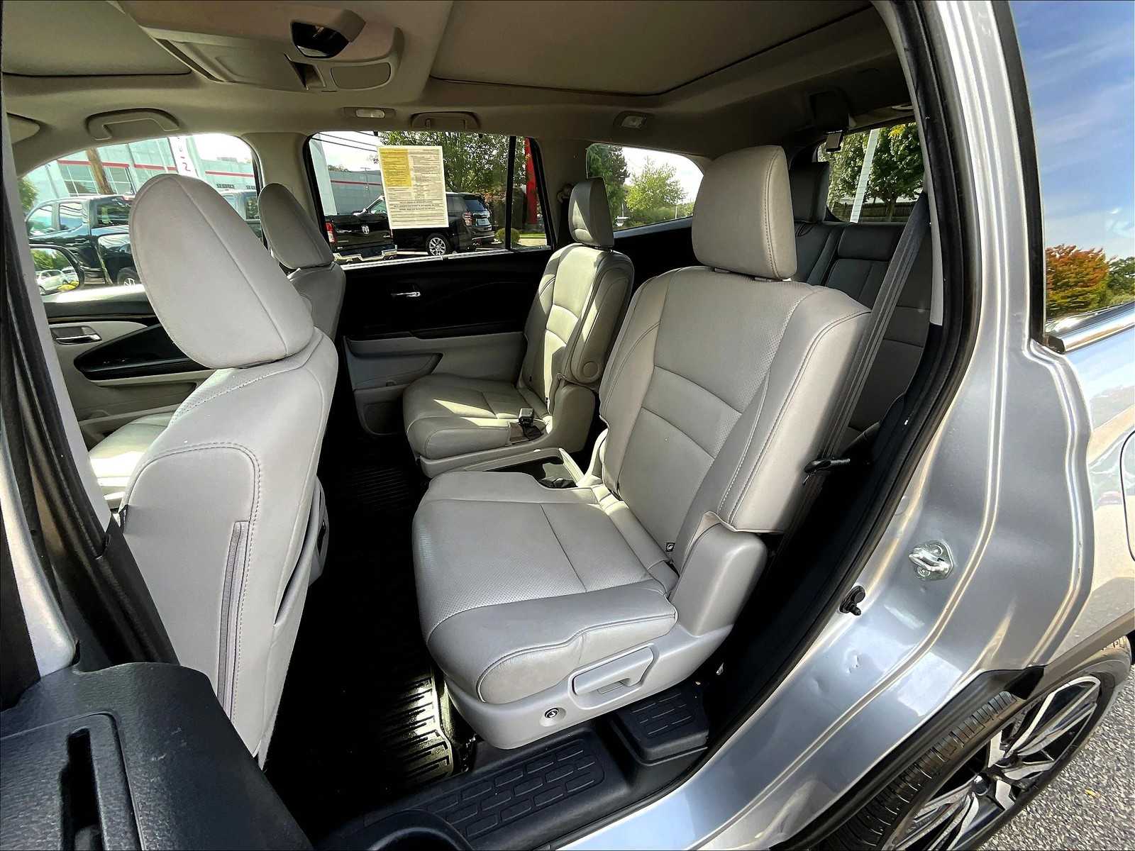 2020 Honda Pilot Elite - Photo 15