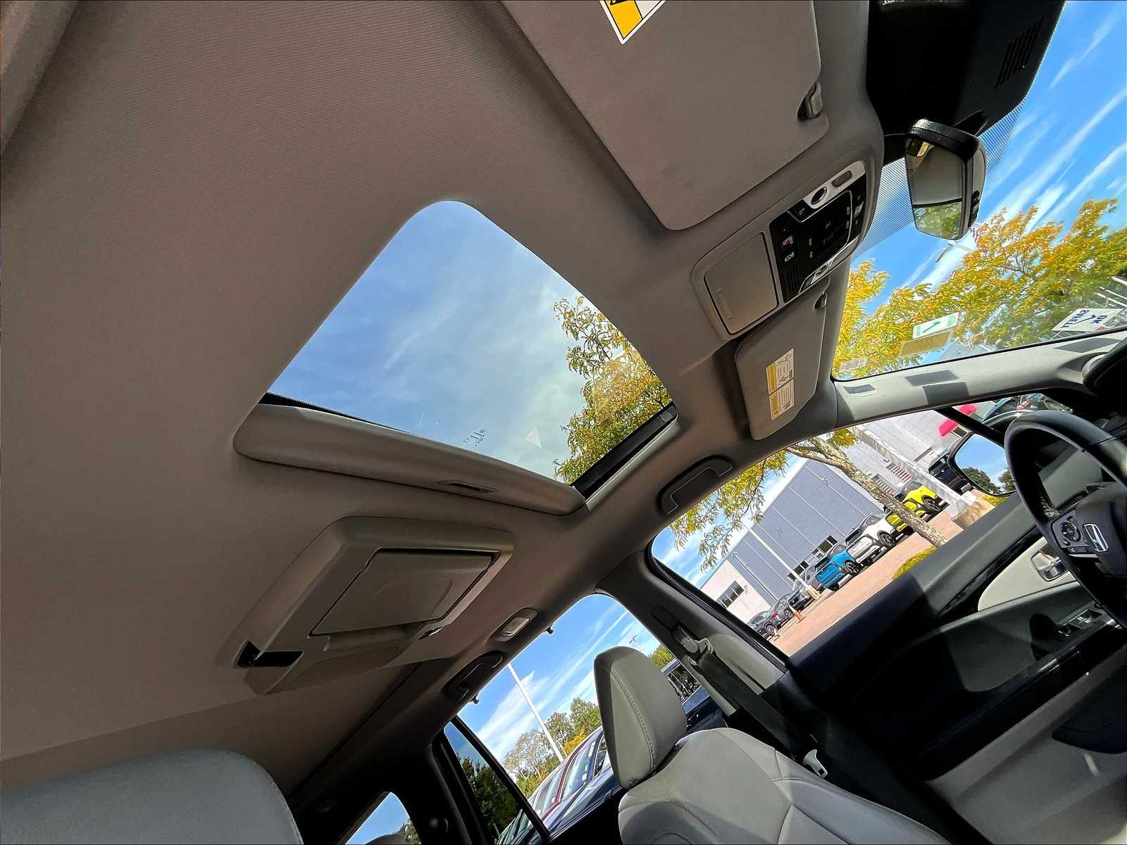 2020 Honda Pilot Elite - Photo 23