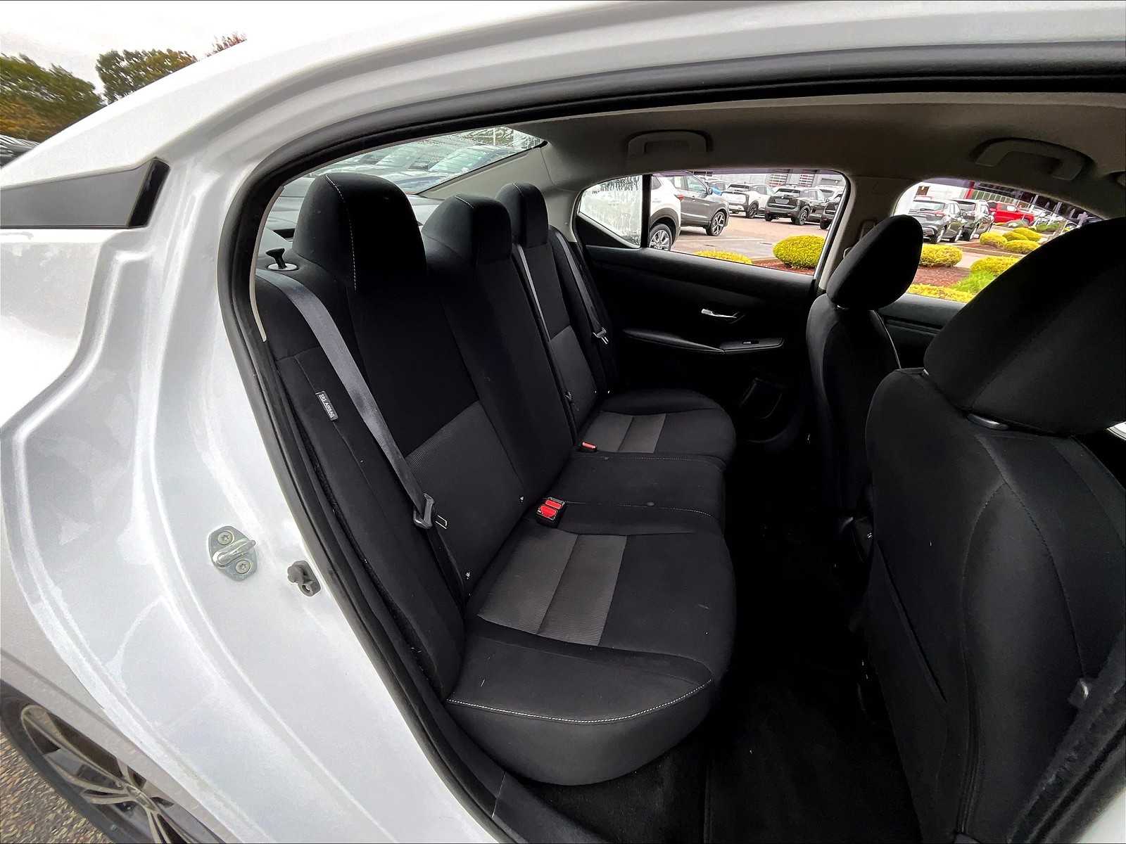 2023 Nissan Sentra SV - Photo 16