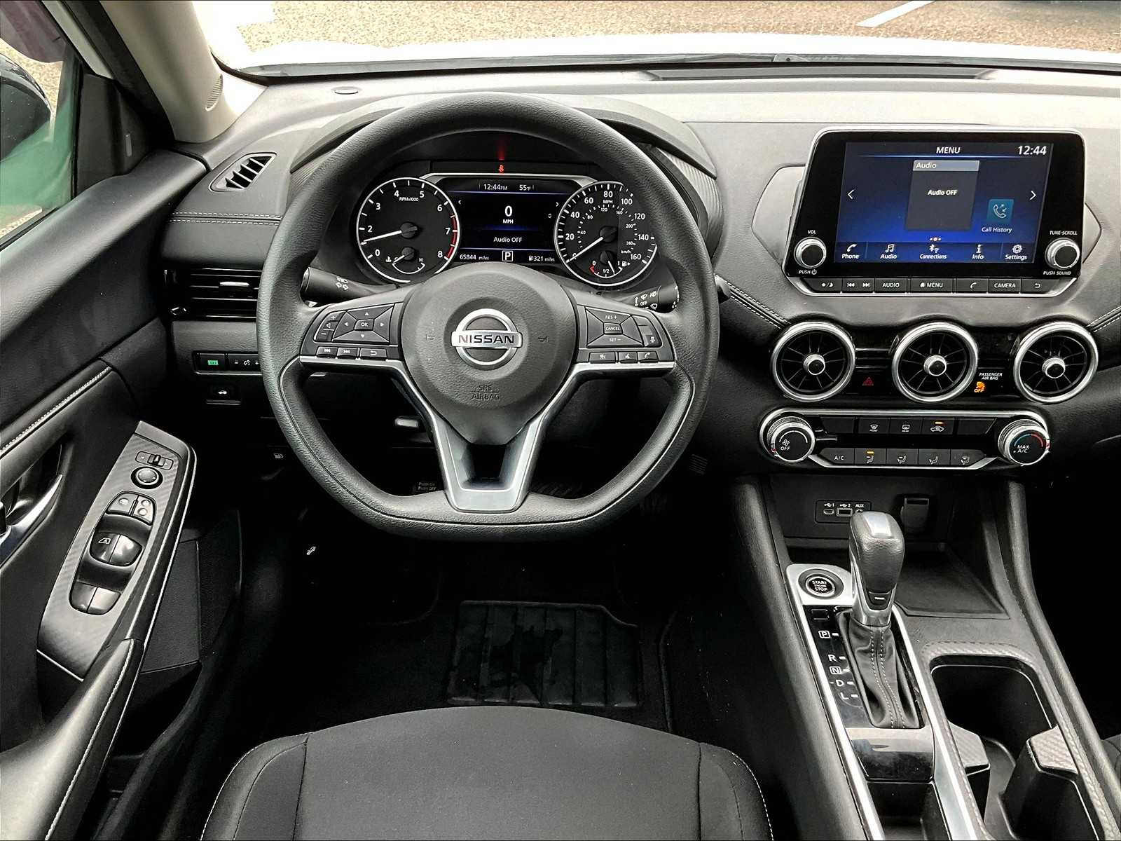 2023 Nissan Sentra SV - Photo 17