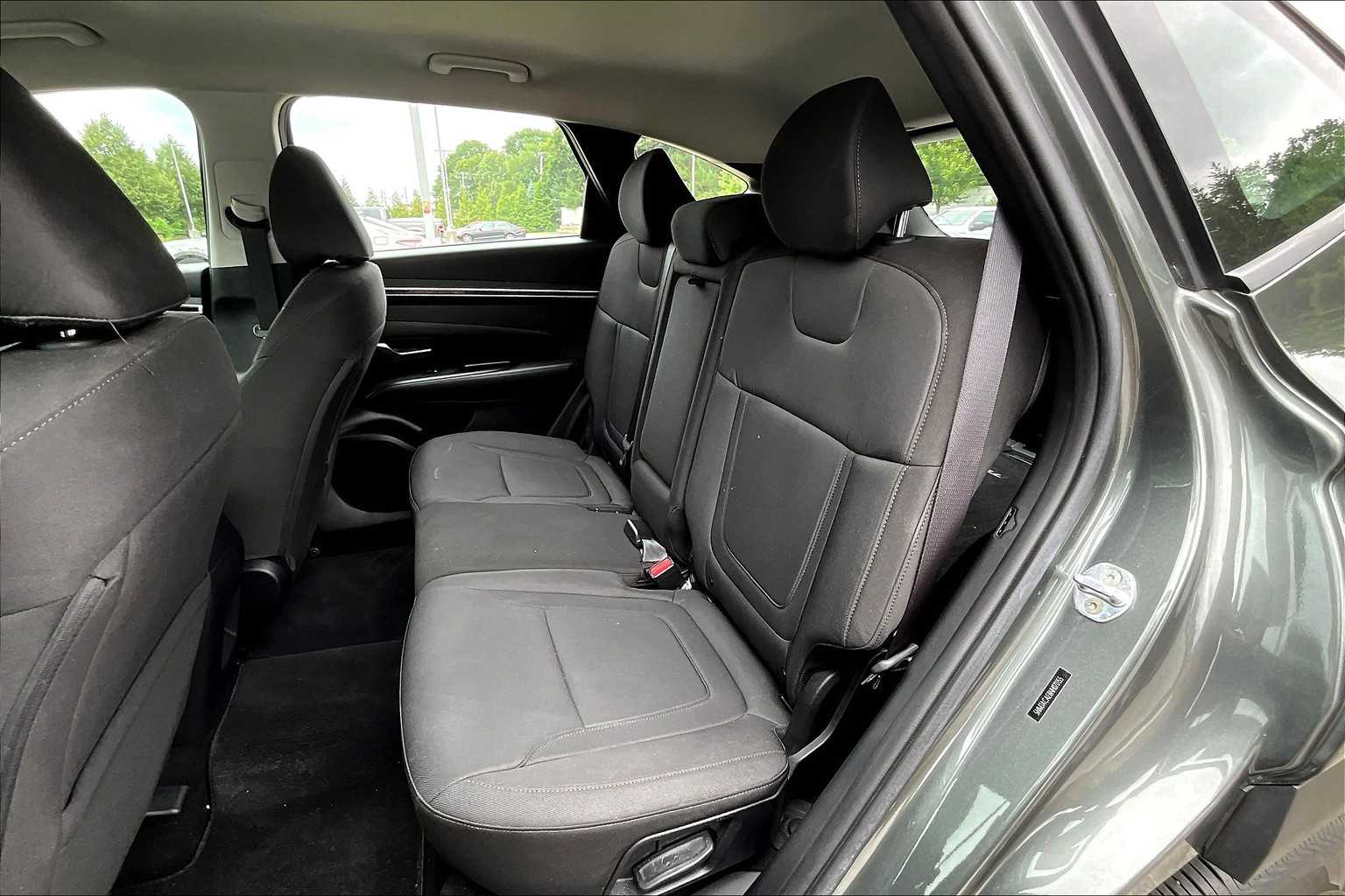 2022 Hyundai Tucson SE - Photo 15