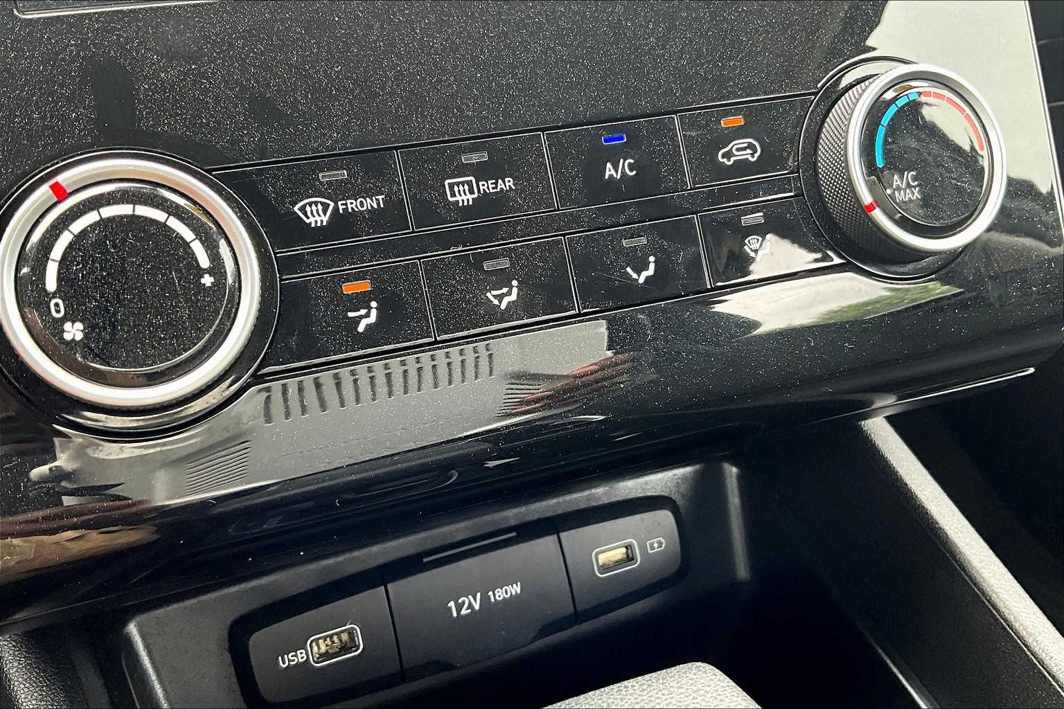 2022 Hyundai Tucson SE - Photo 26
