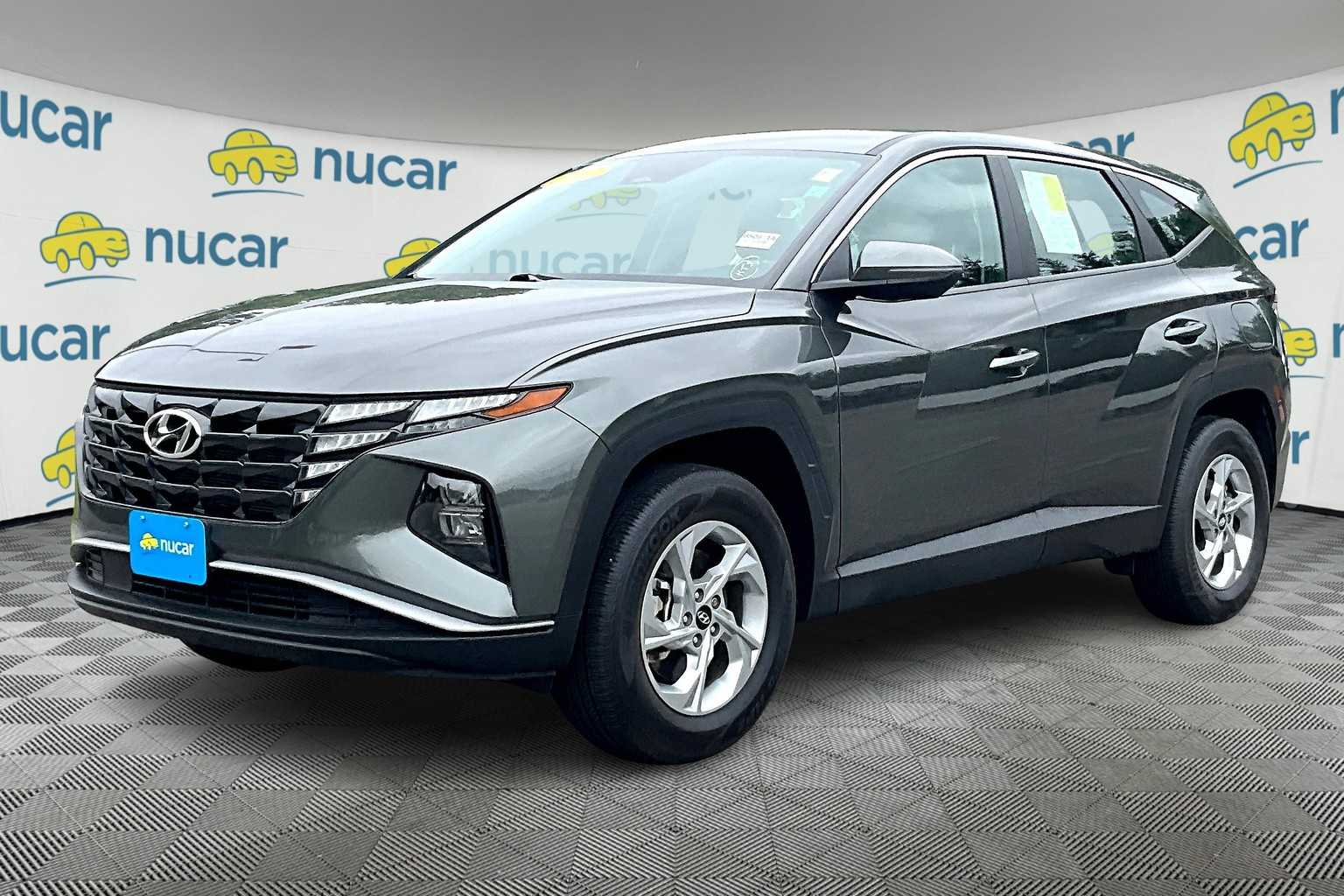 2022 Hyundai Tucson SE - Photo 3