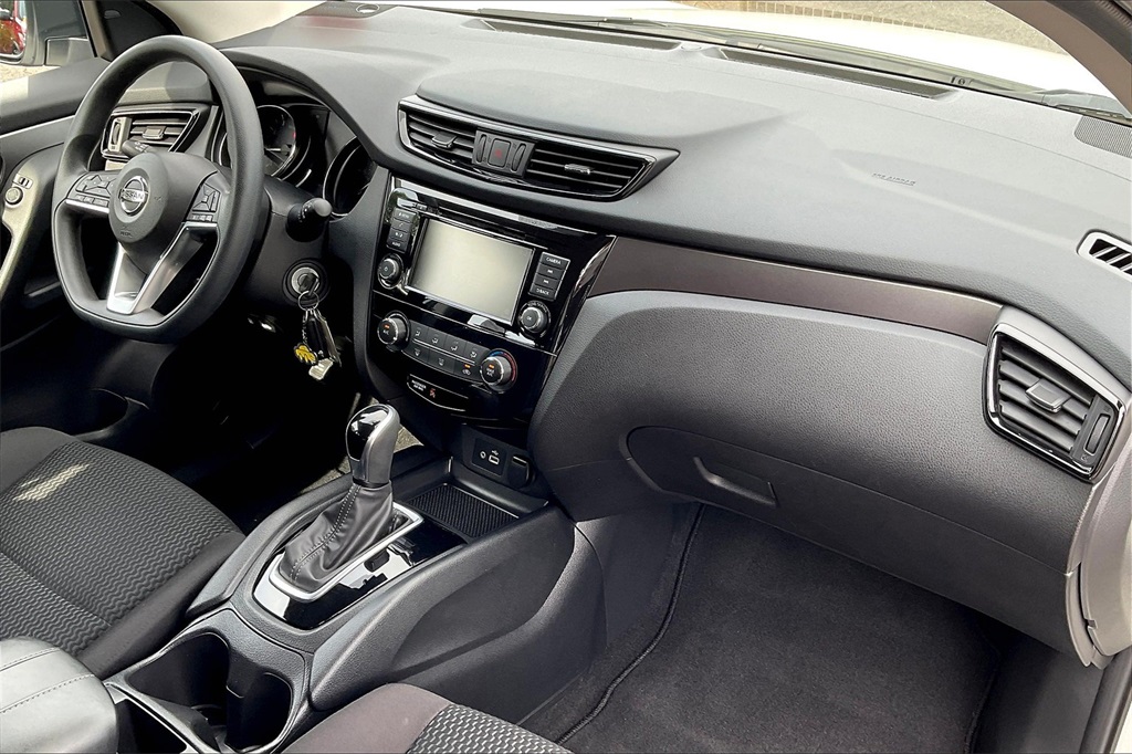 2020 Nissan Rogue Sport S - Photo 13