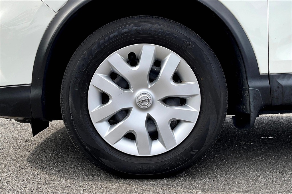 2020 Nissan Rogue Sport S - Photo 21