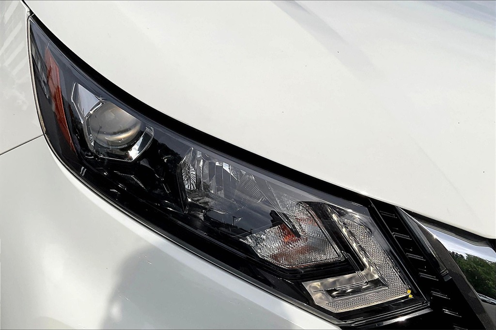 2020 Nissan Rogue Sport S - Photo 29