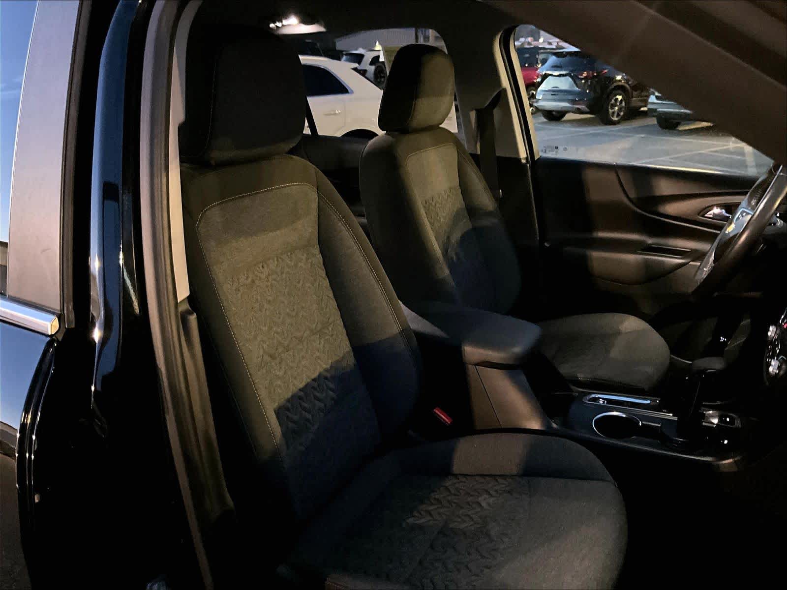 2022 Chevrolet Equinox LT - Photo 11