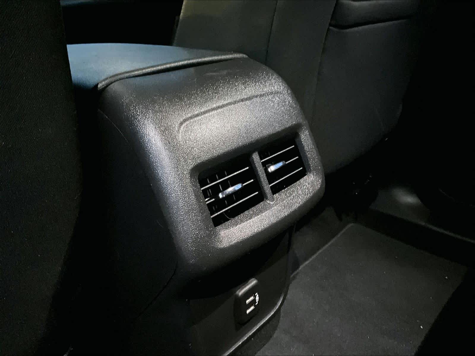 2022 Chevrolet Equinox LT - Photo 26