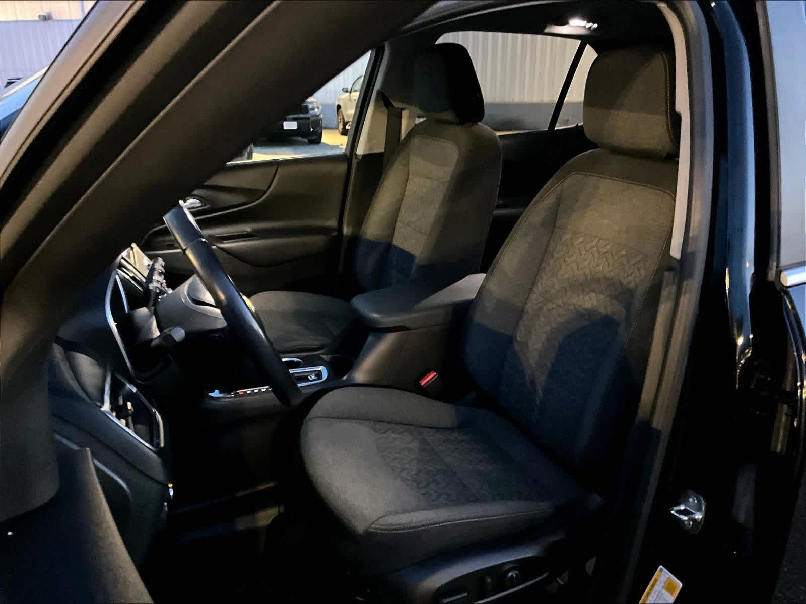 2022 Chevrolet Equinox LT - Photo 10