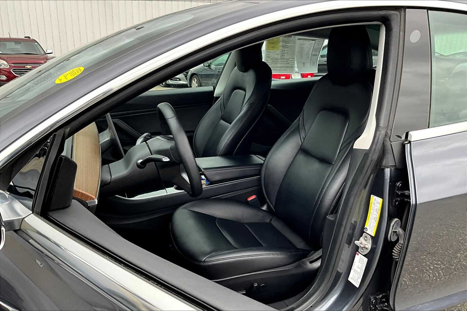2020 Tesla Model 3 Performance - Photo 10