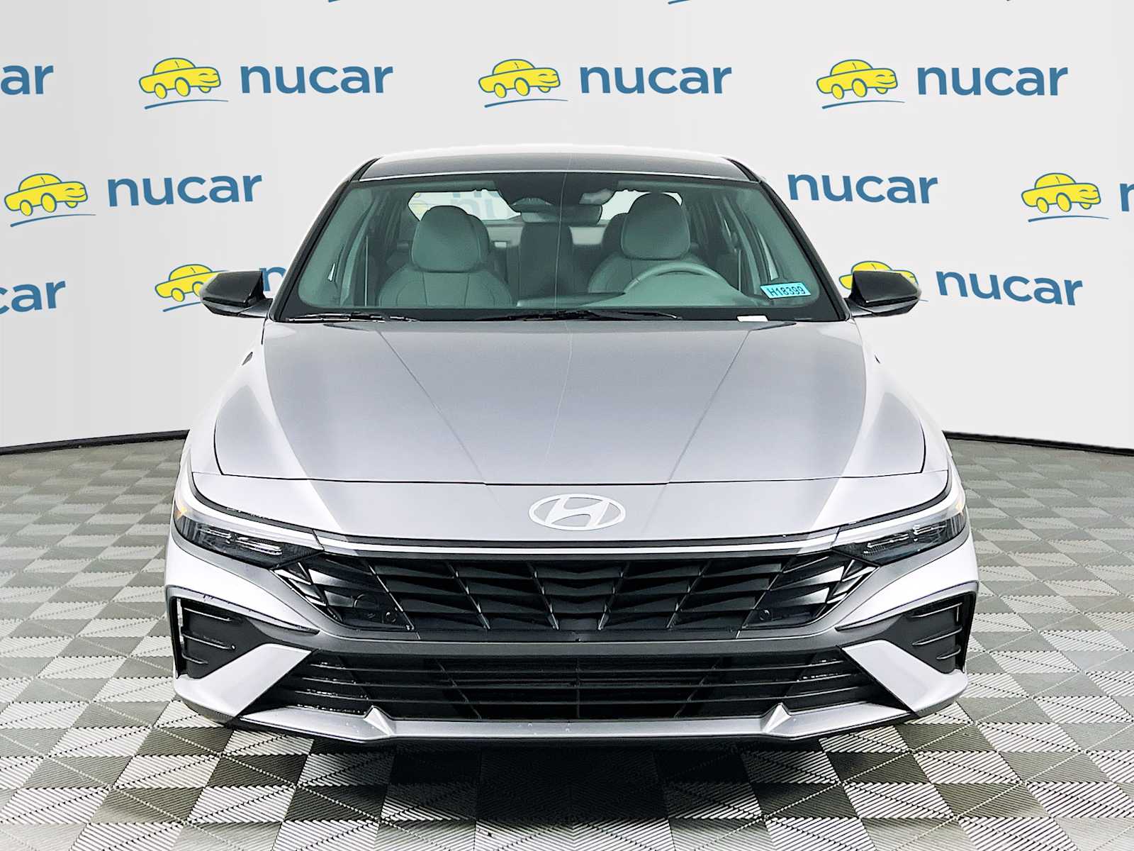 2025 Hyundai Elantra SEL Sport - Photo 2