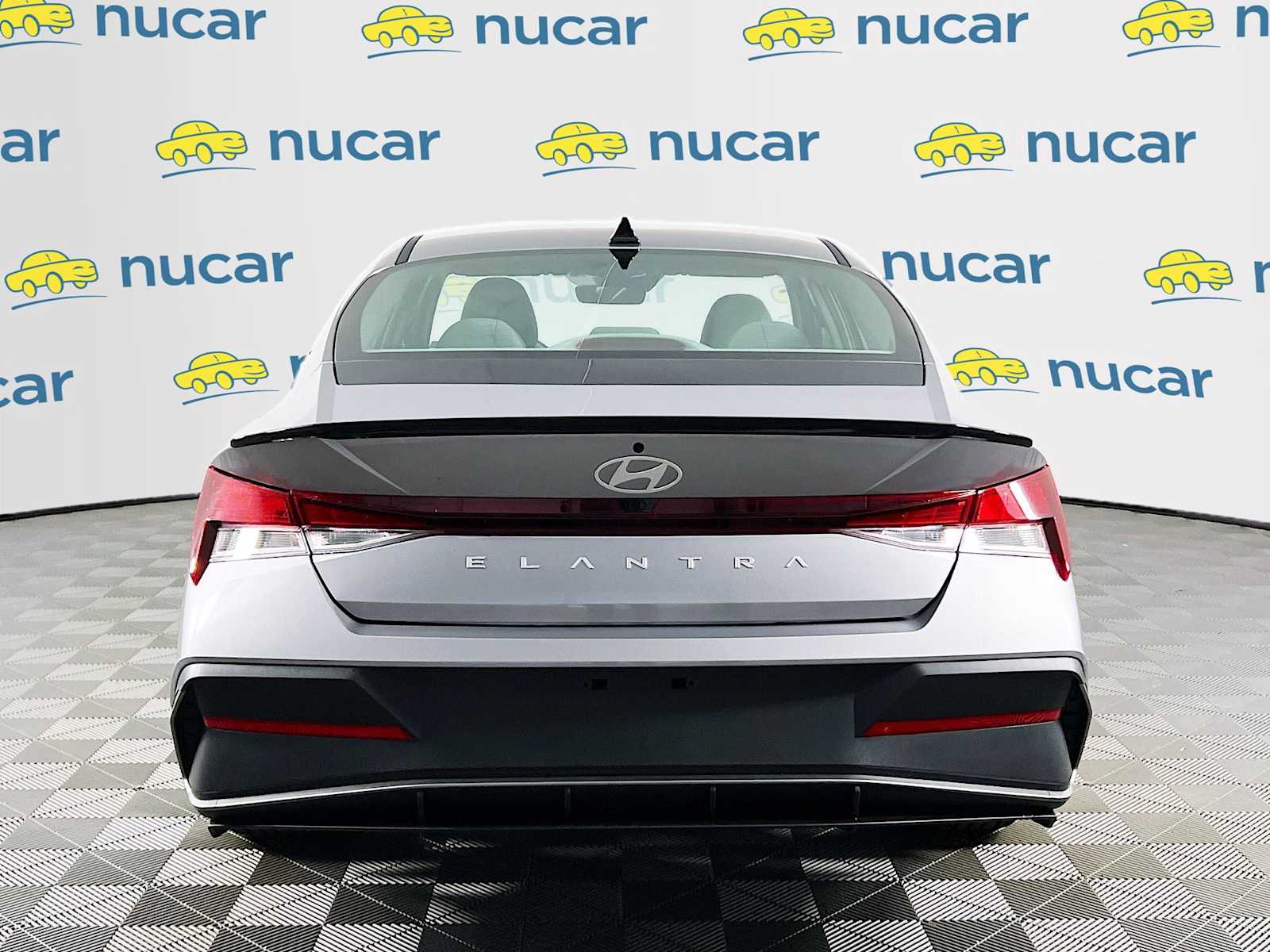 2025 Hyundai Elantra SEL Sport - Photo 5