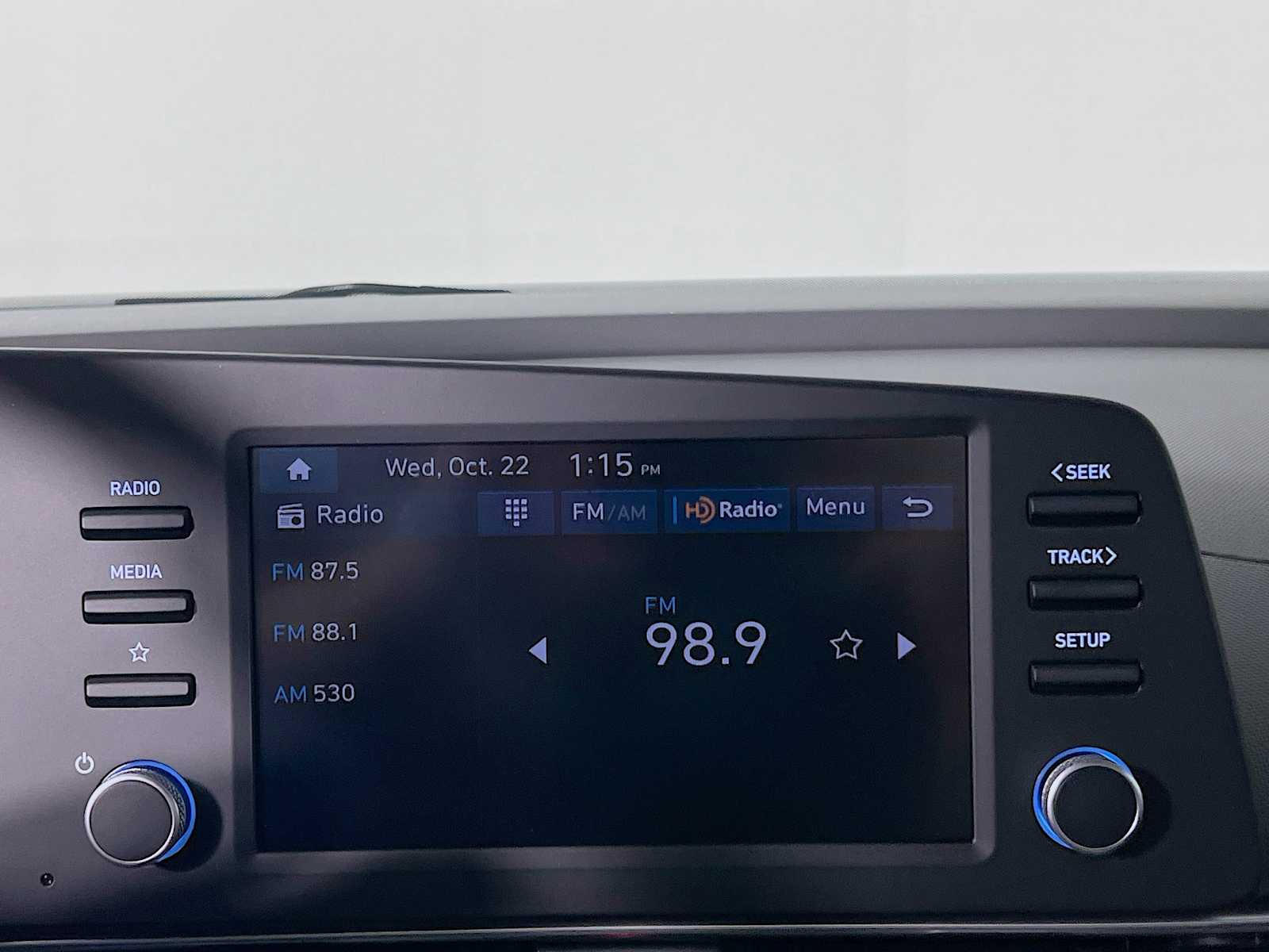 2025 Hyundai Elantra SEL Sport - Photo 8