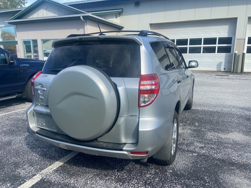 2009 Toyota RAV4 Base - Photo 5