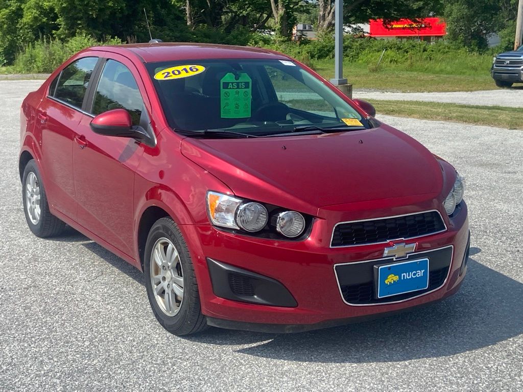 2016 Chevrolet Sonic LT - Photo 1