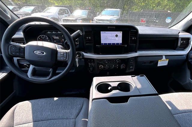 2025 Ford F-250SD XL - Photo 6