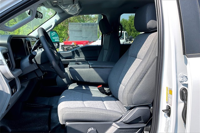 2025 Ford F-250SD XL - Photo 10