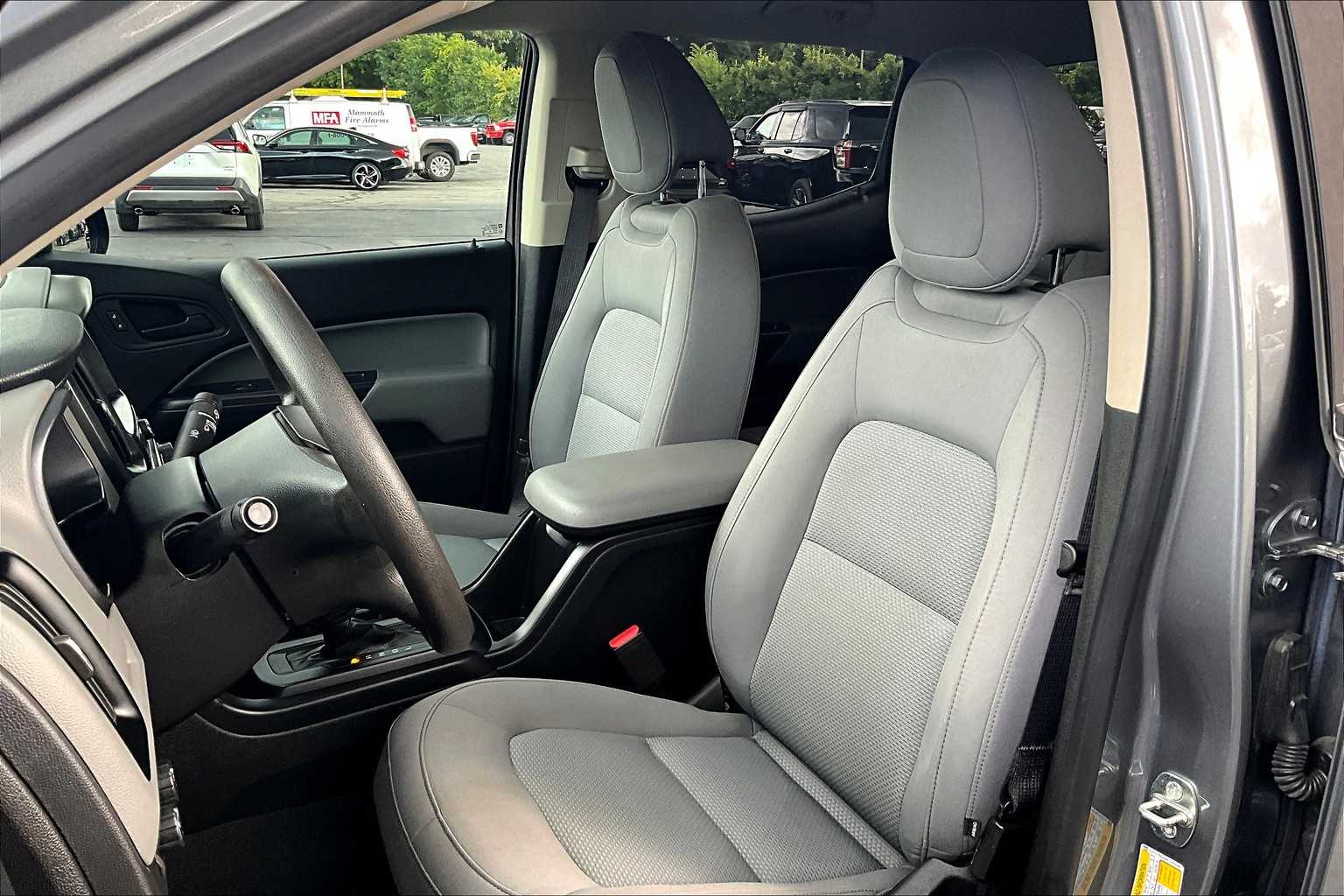 2019 Chevrolet Colorado 4WD Work Truck - Photo 10
