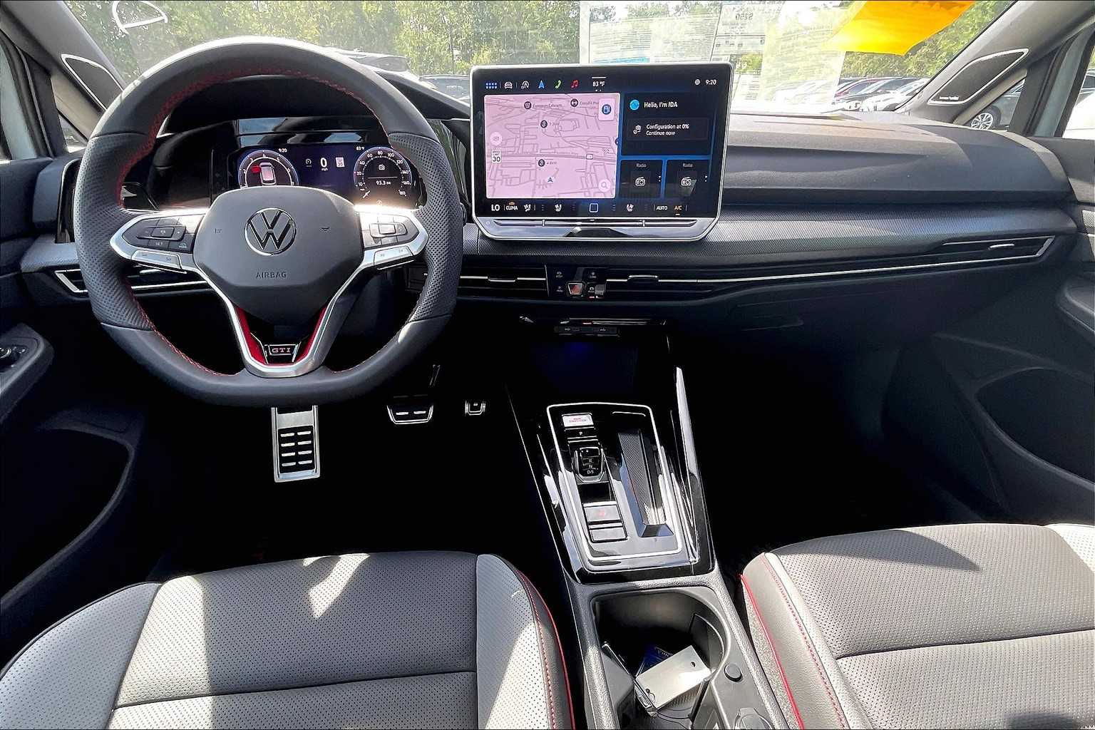 2025 Volkswagen Golf GTI SE - Photo 12