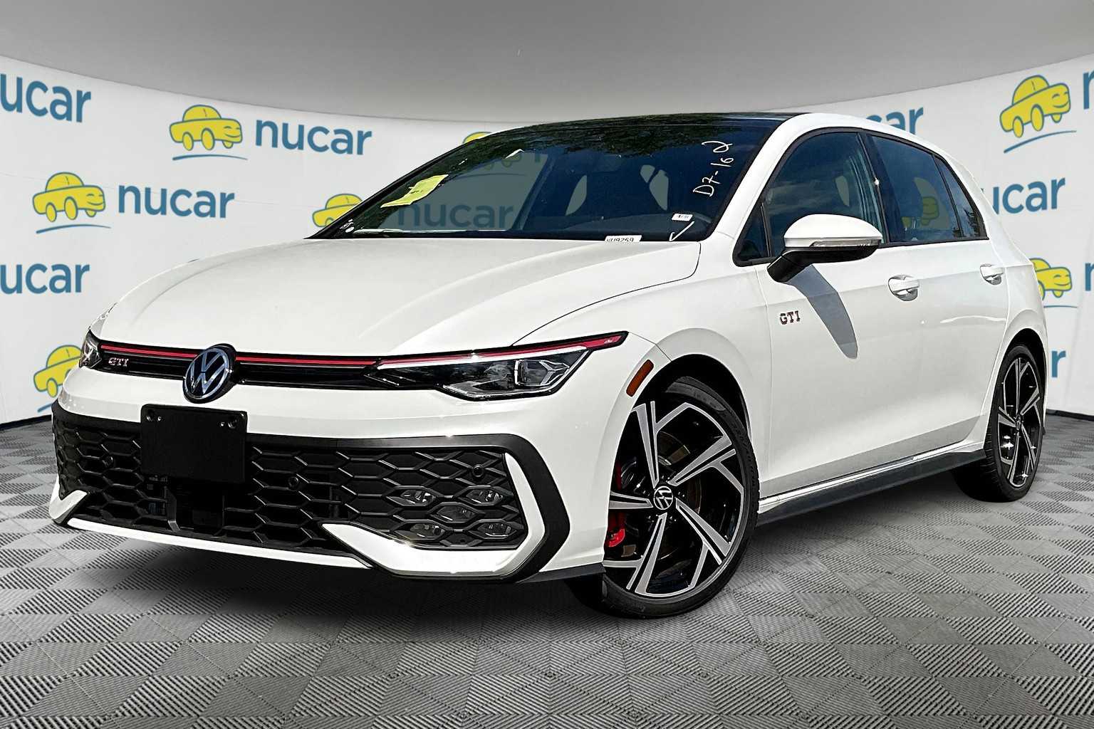 2025 Volkswagen Golf GTI SE - Photo 4