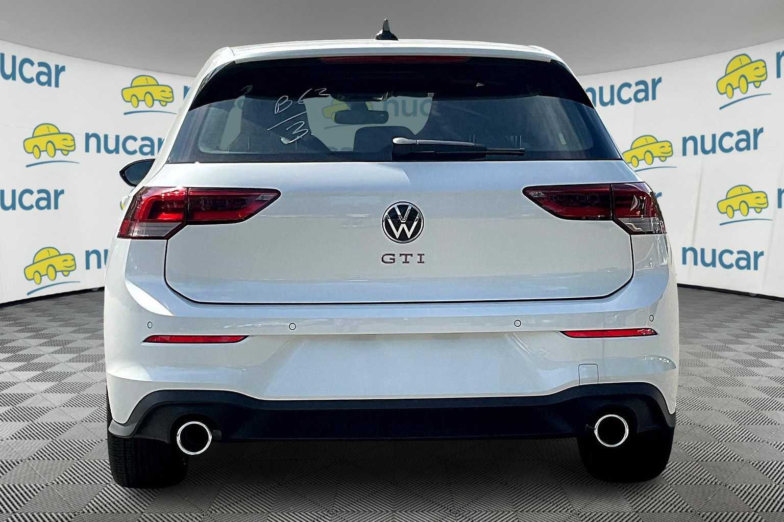 2025 Volkswagen Golf GTI SE - Photo 6