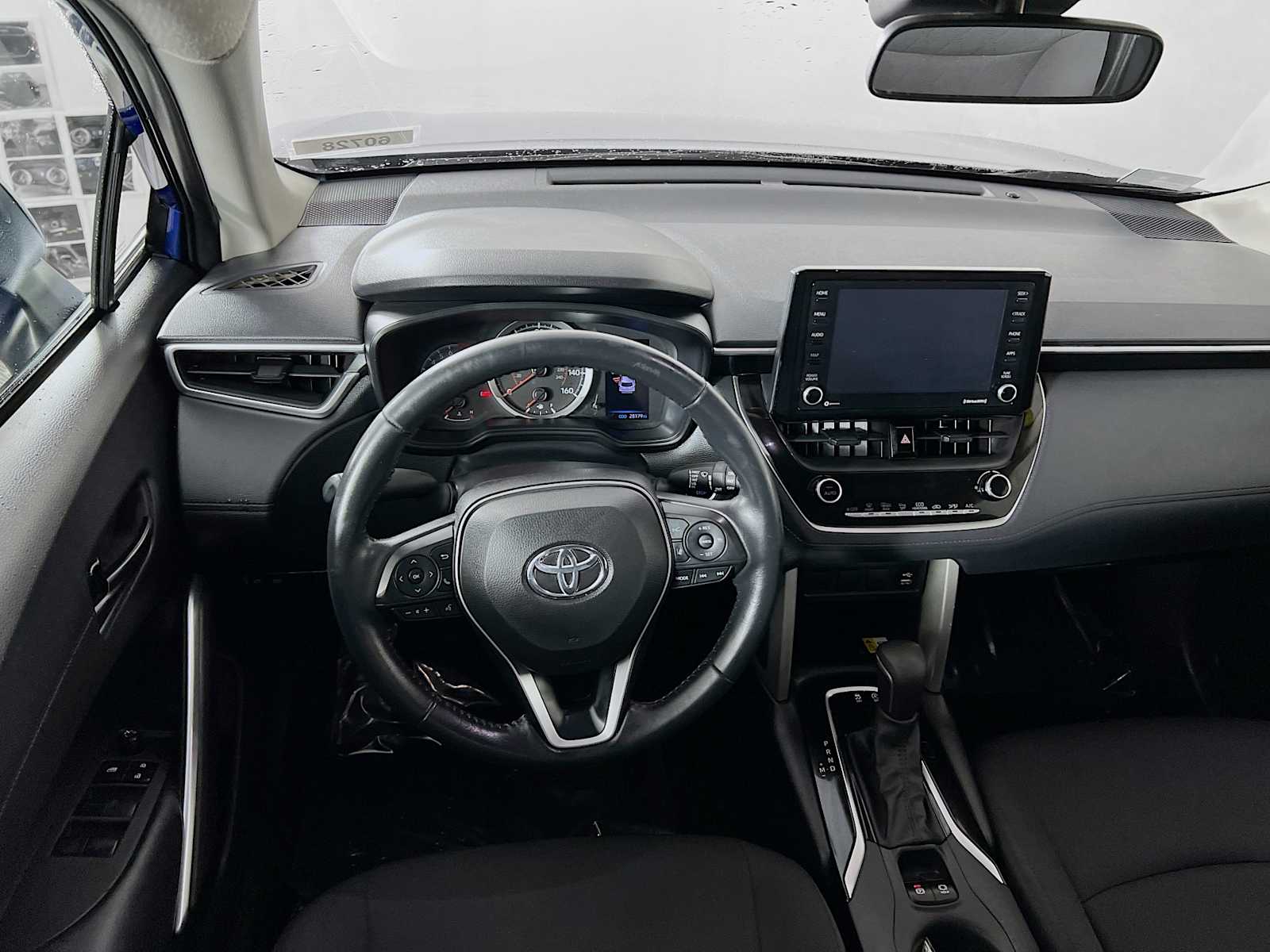 2022 Toyota Corolla Cross LE - Photo 21