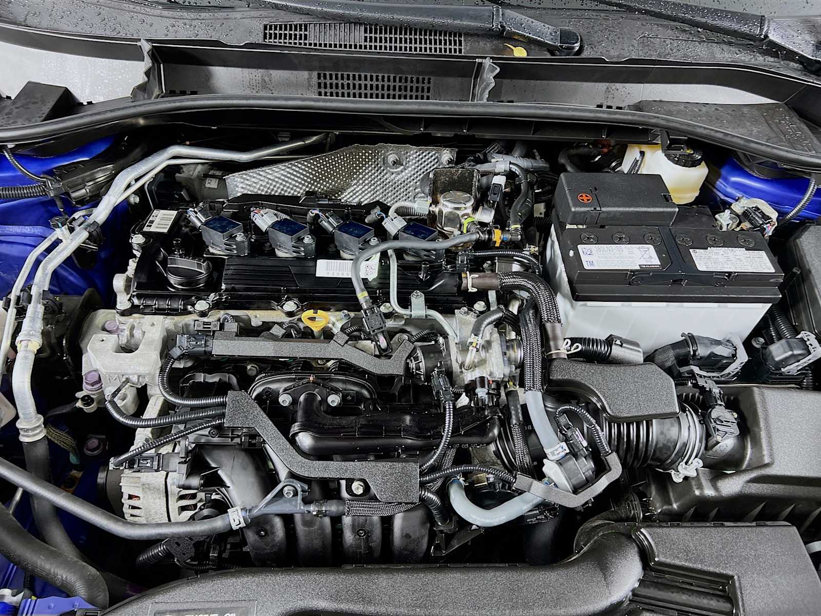 2022 Toyota Corolla Cross LE - Photo 28