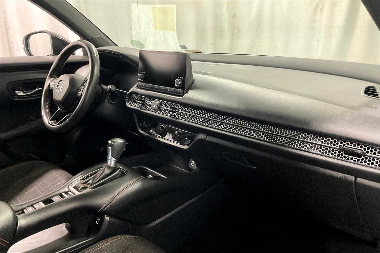 2024 Honda HR-V Sport - Photo 14