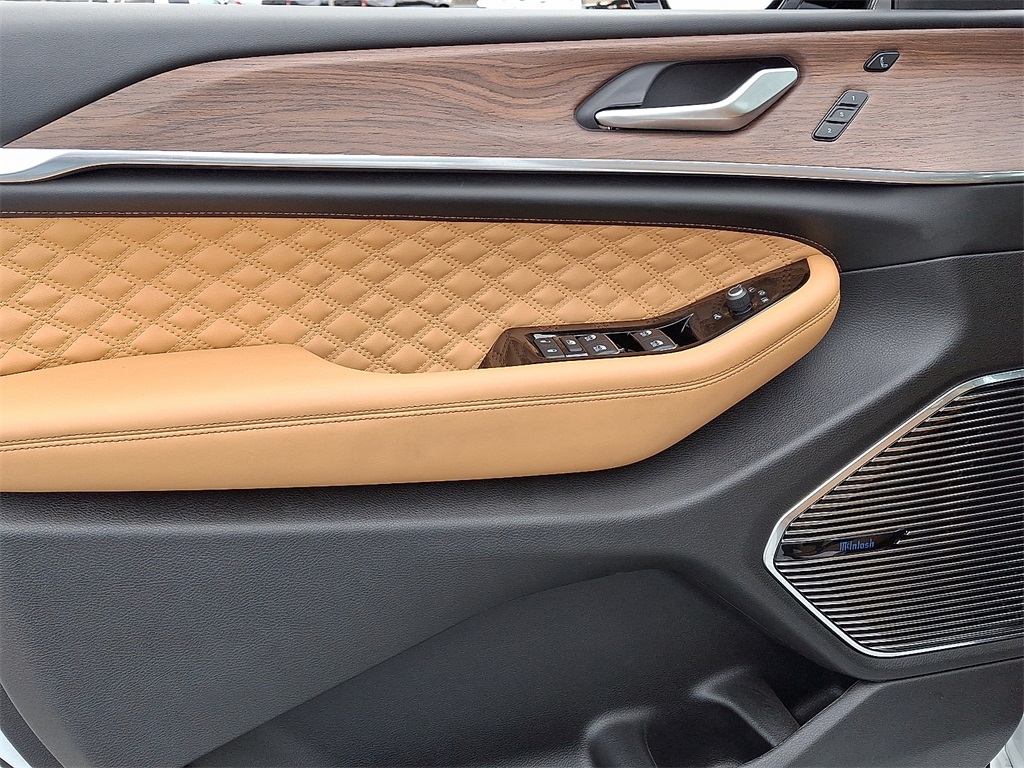 2022 Jeep Grand Cherokee  - Photo 13