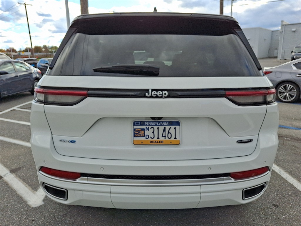 2022 Jeep Grand Cherokee  - Photo 6