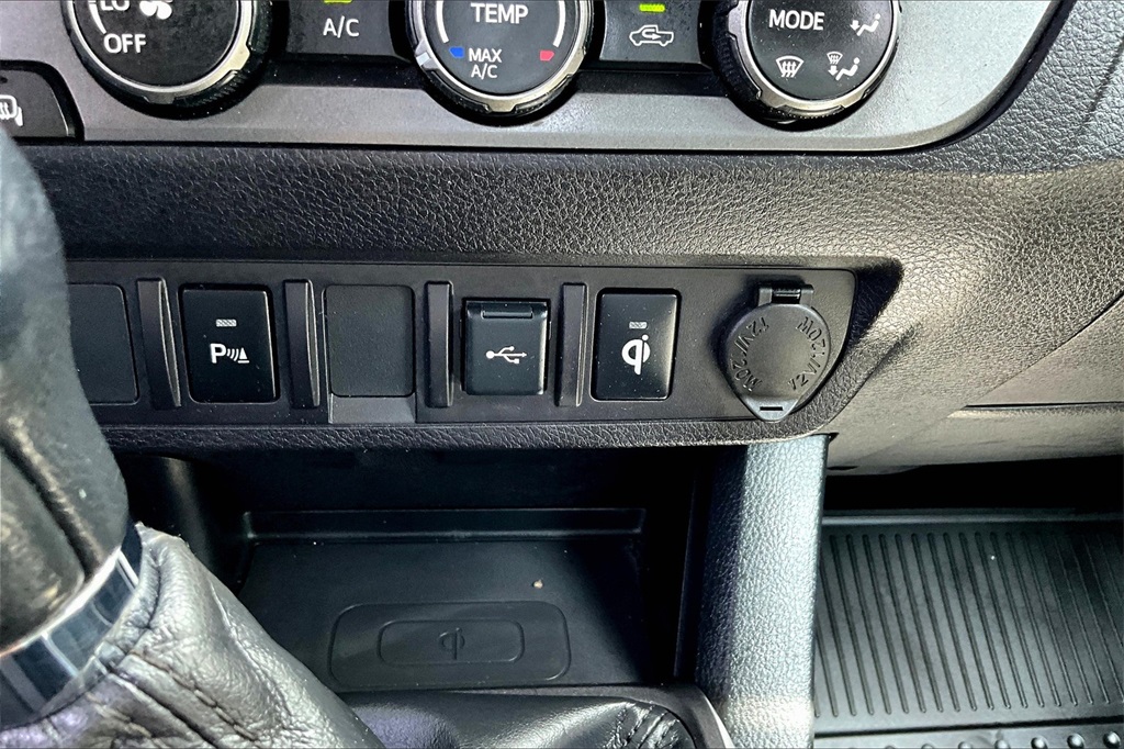 2020 Toyota Tacoma TRD Sport - Photo 27