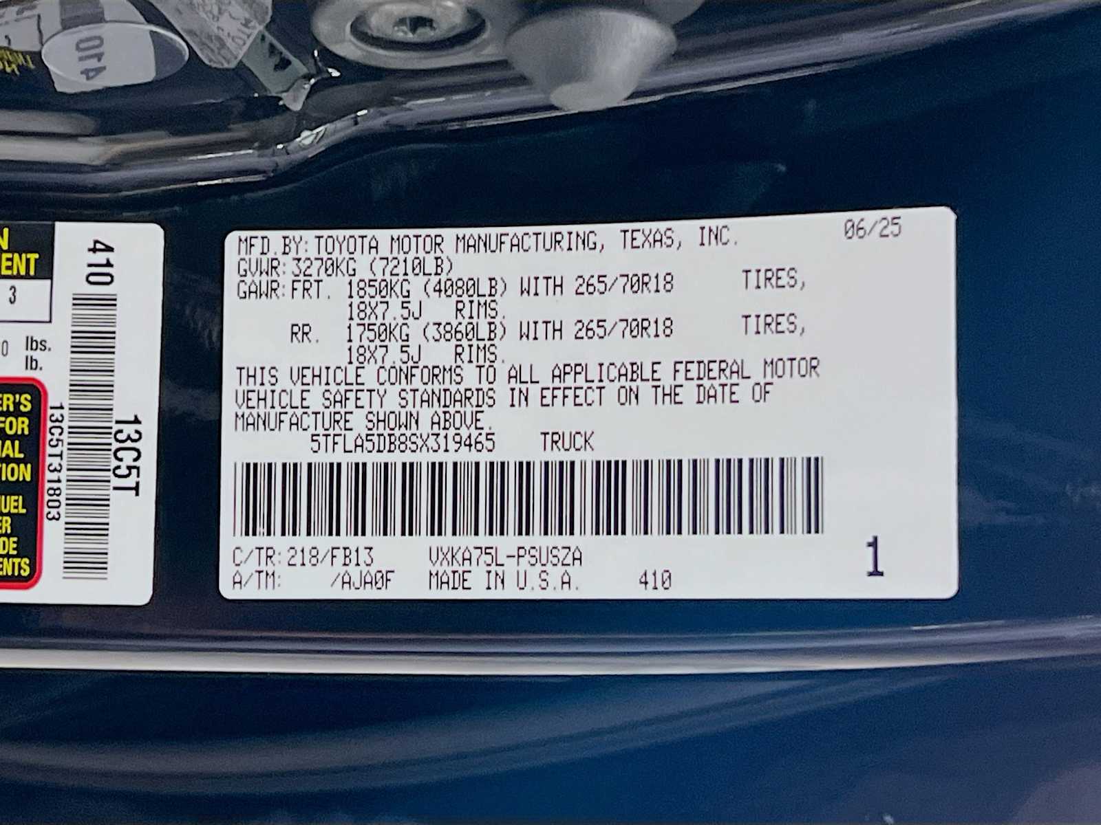2025 Toyota Tundra SR5 - Photo 20