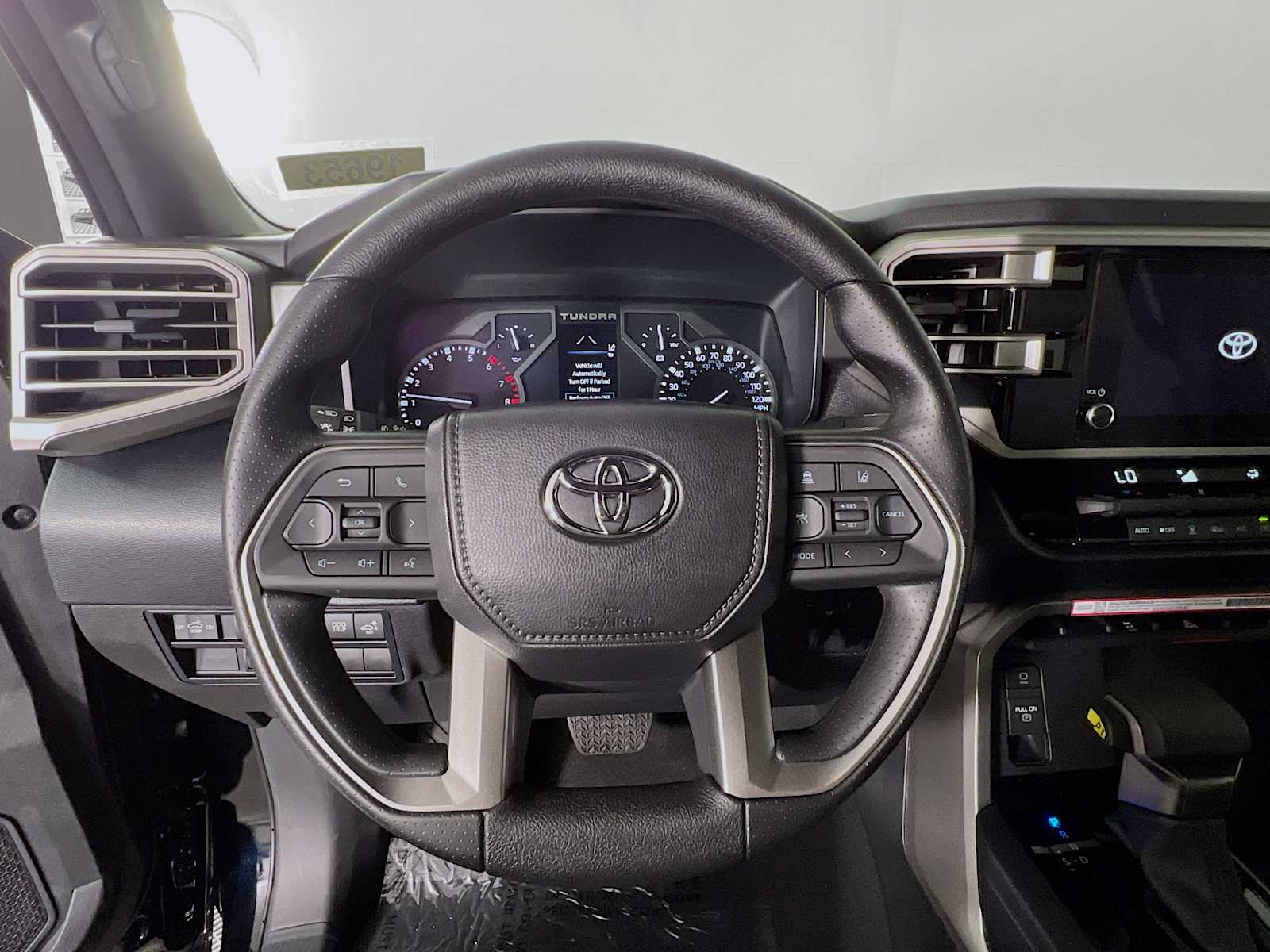 2025 Toyota Tundra SR5 - Photo 7