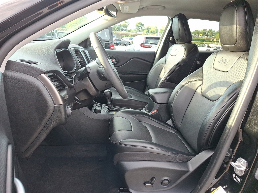 2022 Jeep Cherokee Latitude Lux - Photo 14