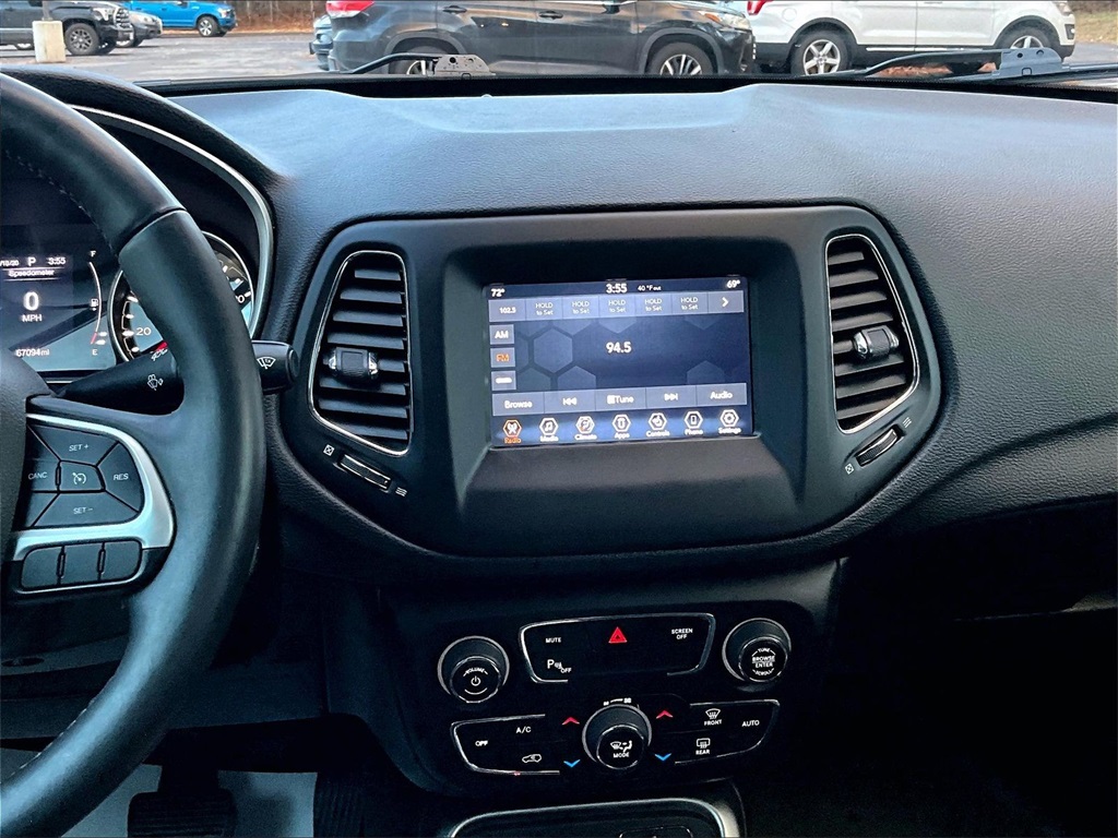 2019 Jeep Compass Latitude - Photo 18