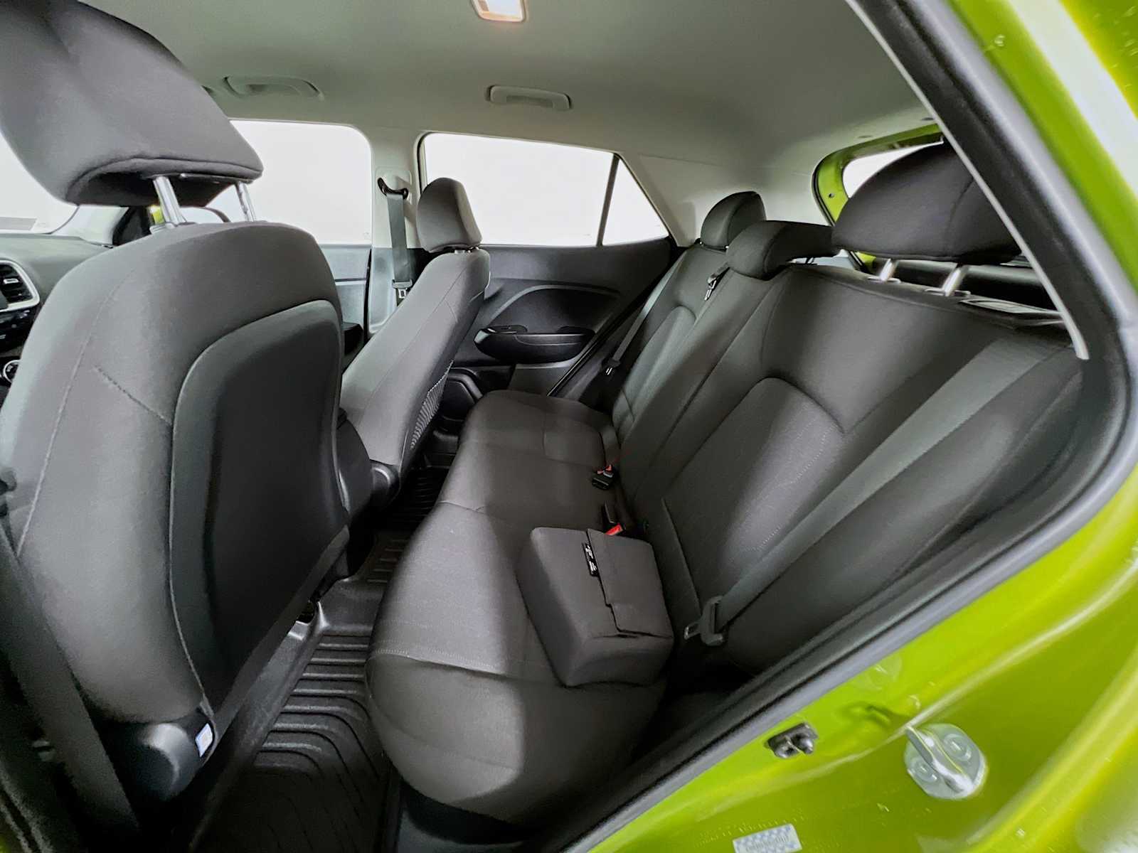 2024 Hyundai Venue SE - Photo 23