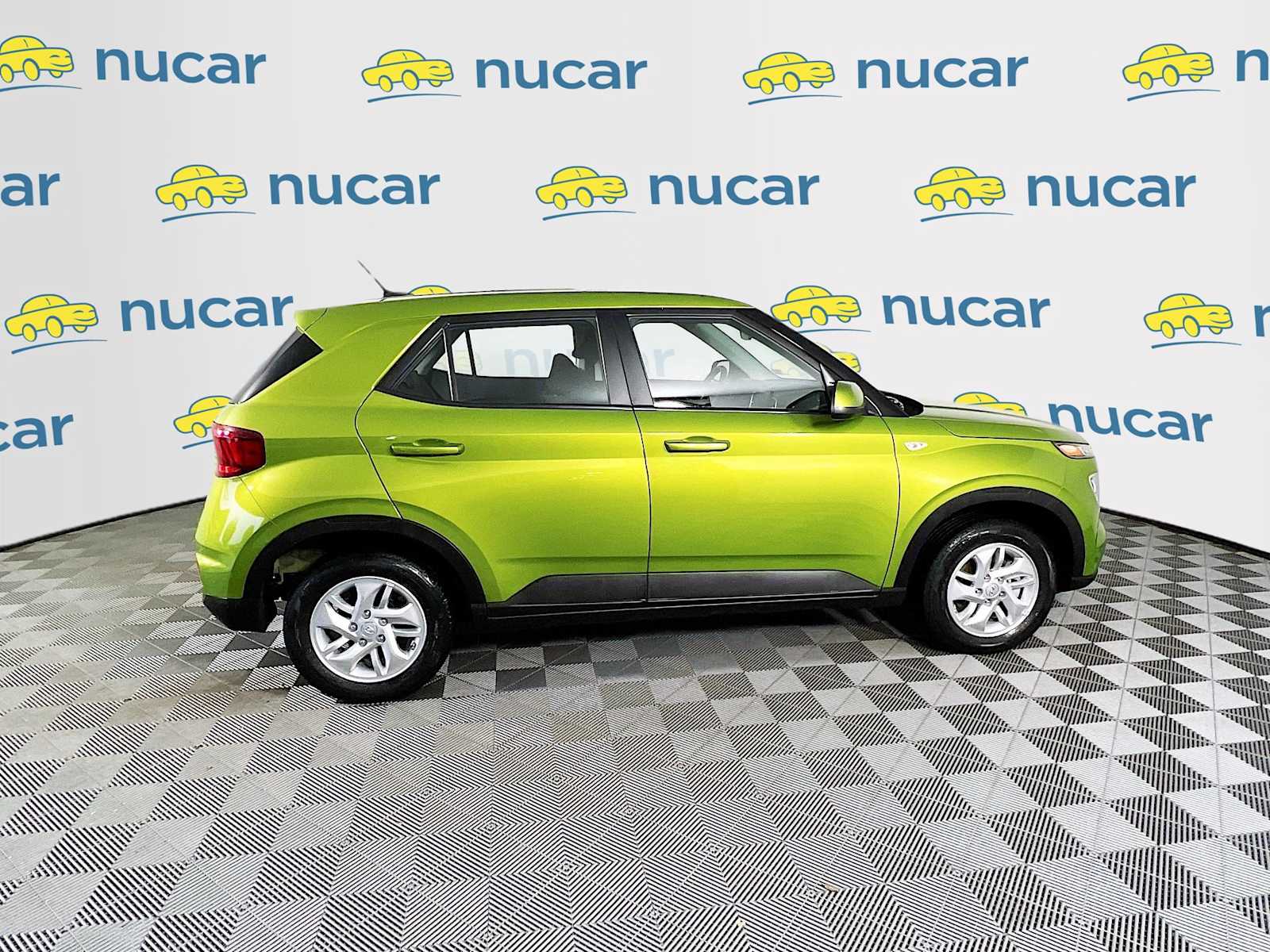 2024 Hyundai Venue SE - Photo 8