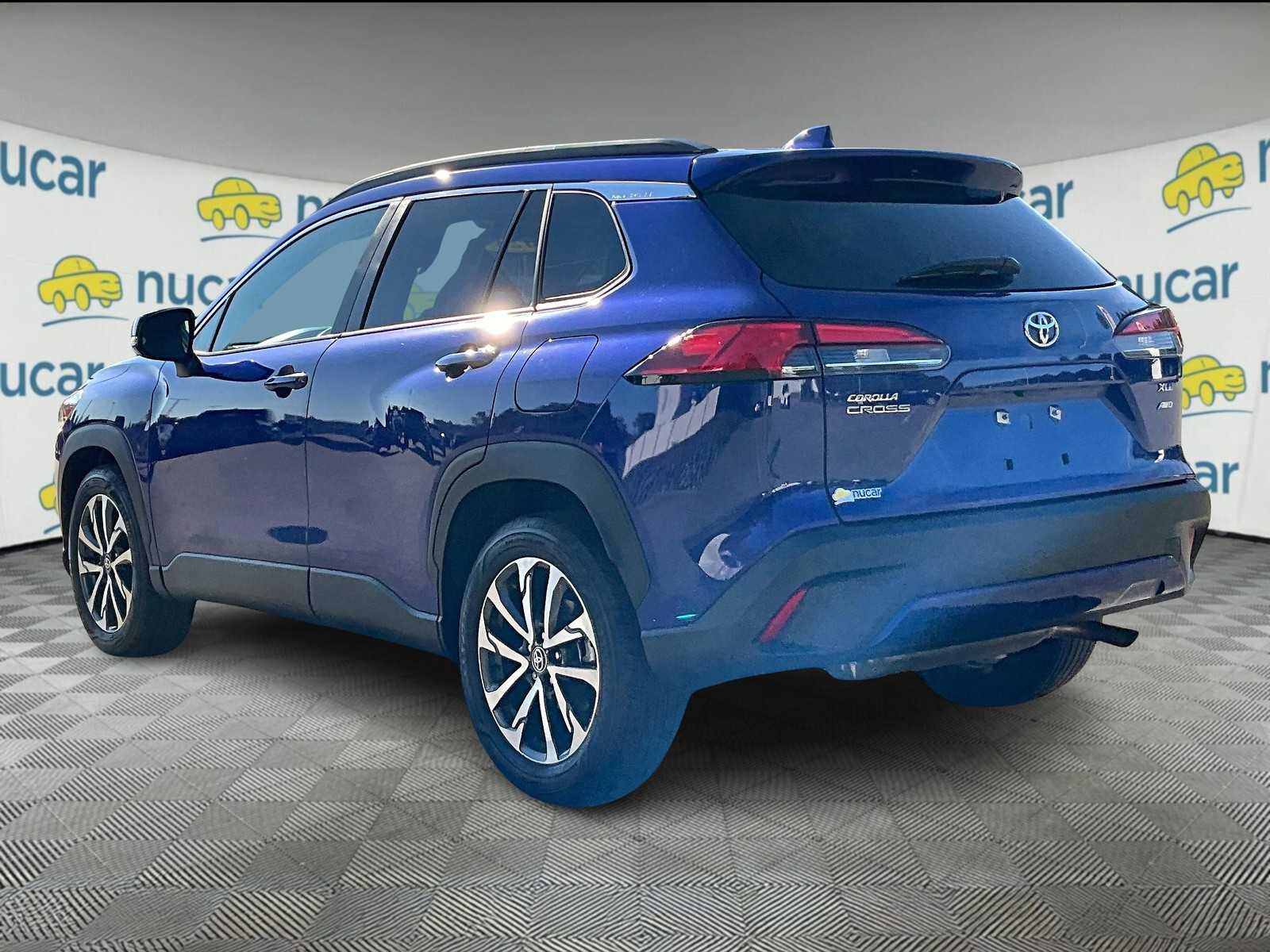 2023 Toyota Corolla Cross XLE - Photo 4