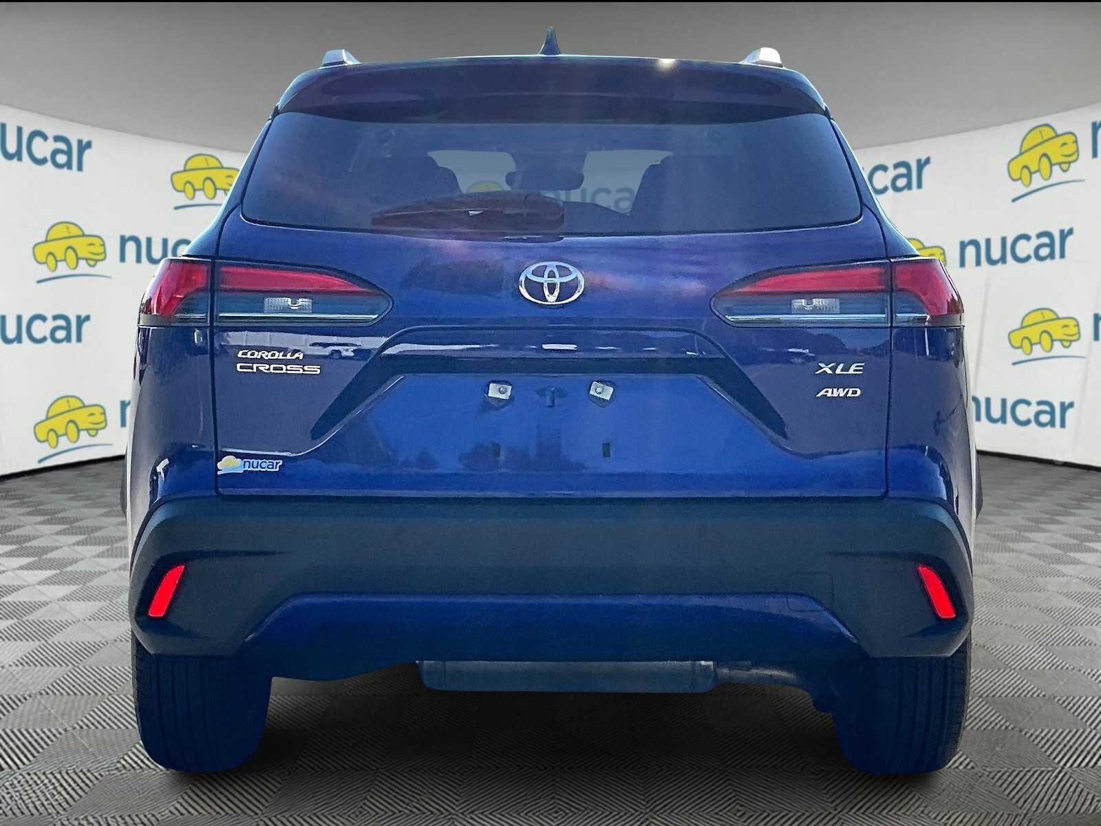 2023 Toyota Corolla Cross XLE - Photo 5