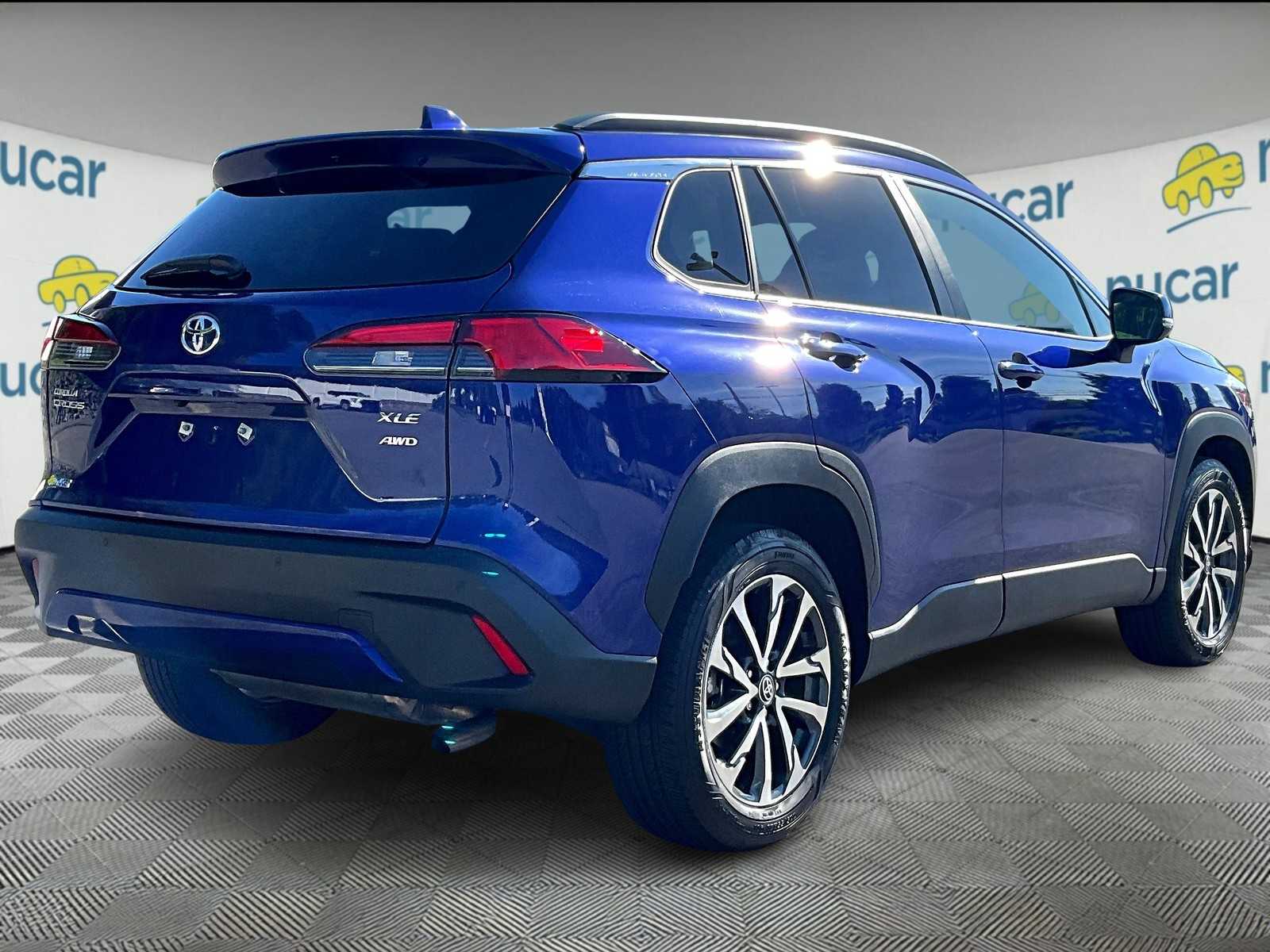2023 Toyota Corolla Cross XLE - Photo 6