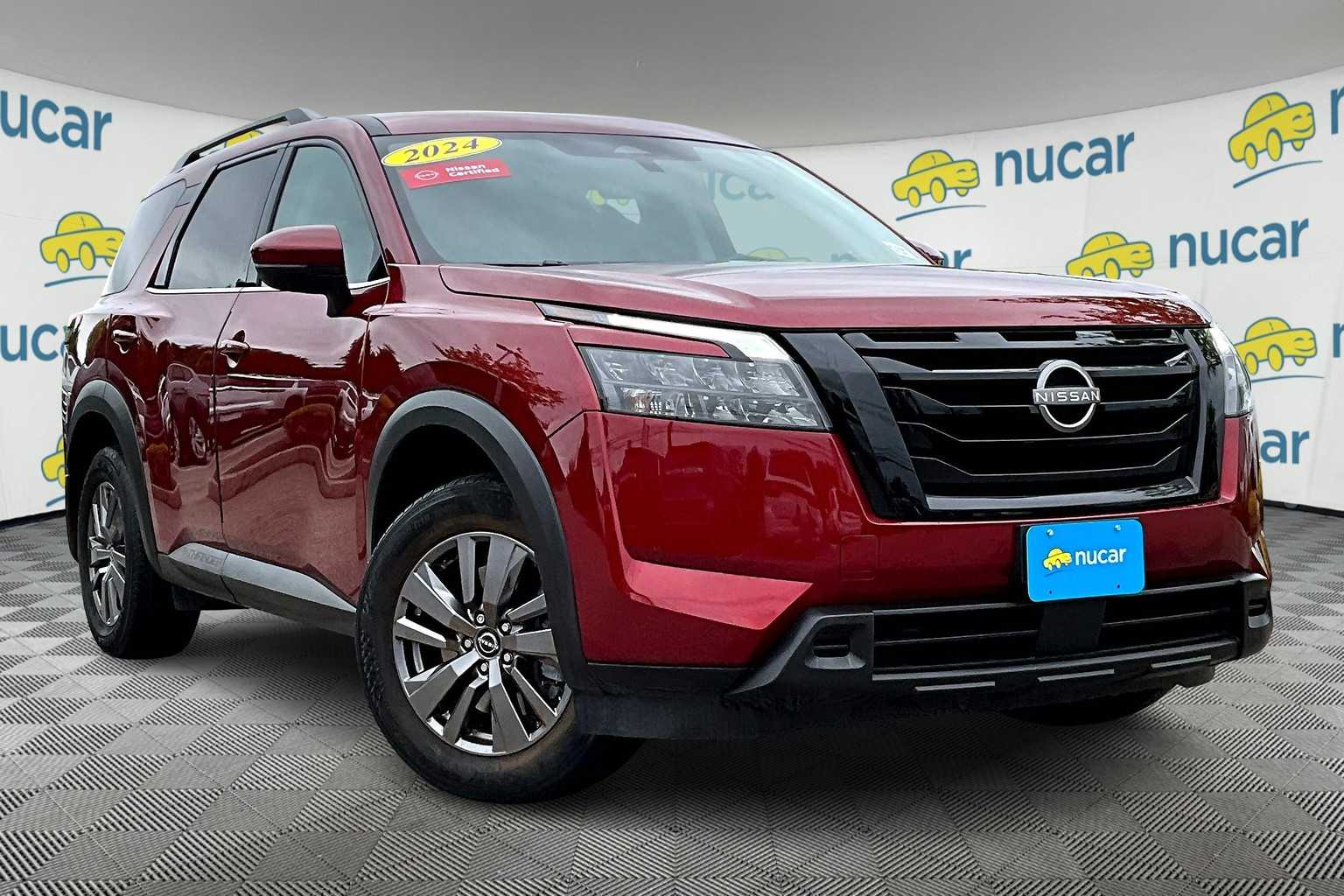 2024 Nissan Pathfinder SV
