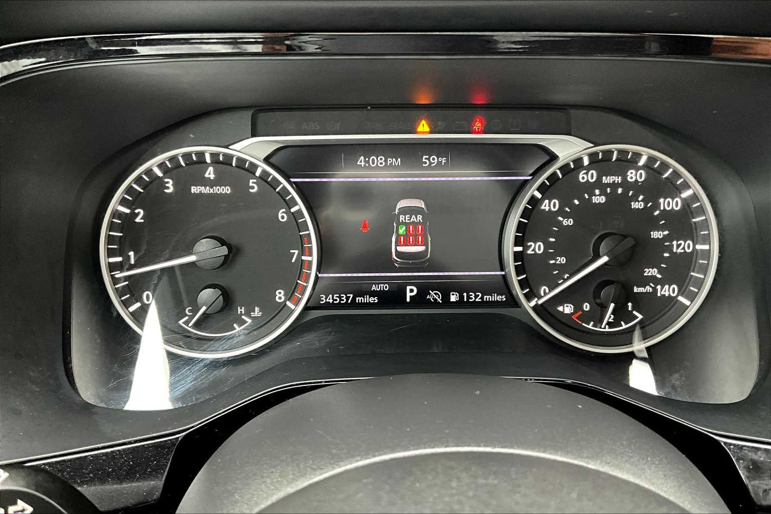 2024 Nissan Pathfinder SV - Photo 25
