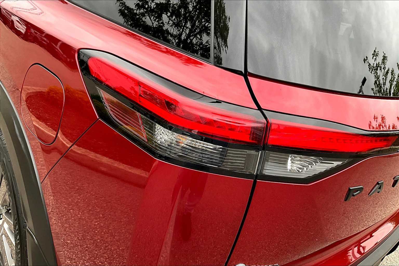 2024 Nissan Pathfinder SV - Photo 33