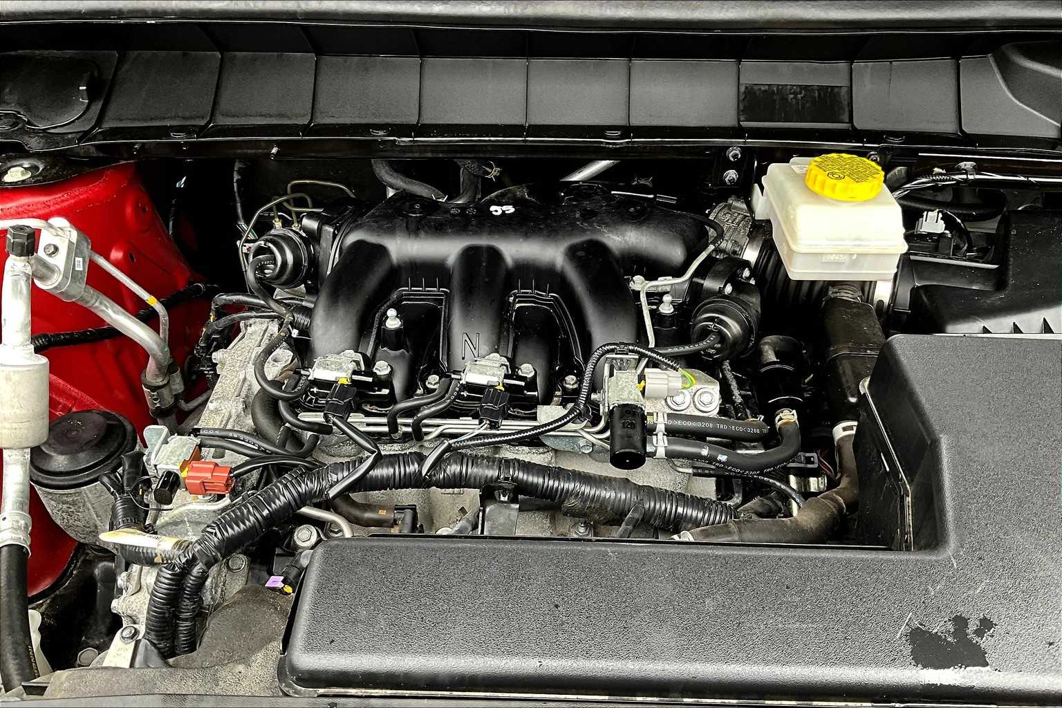 2024 Nissan Pathfinder SV - Photo 34