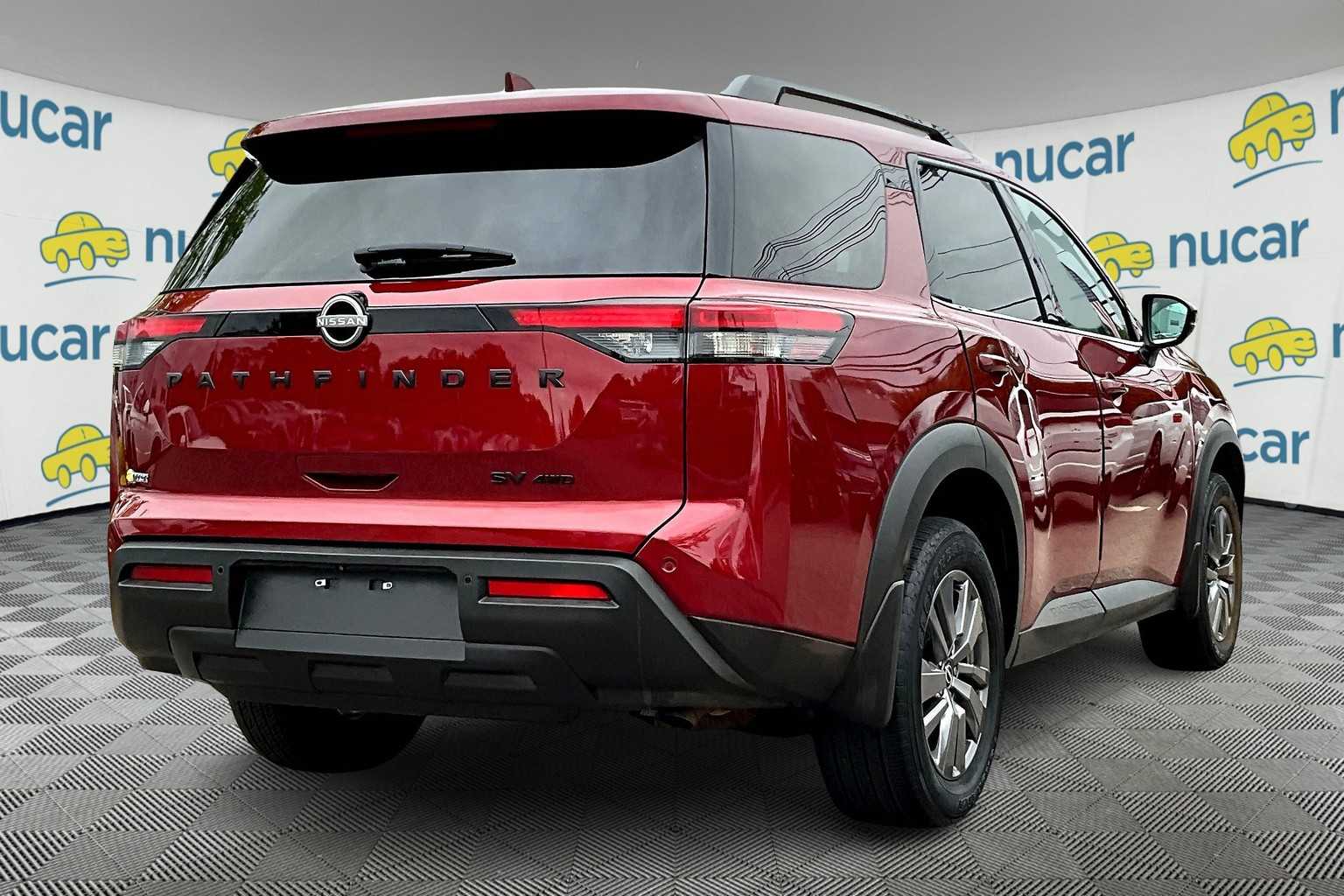 2024 Nissan Pathfinder SV - Photo 6